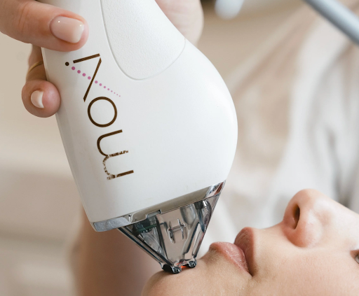 Is Moxi Laser Suitable For All Skin Types? Radiant Skin &amp; Rejuvenation Results