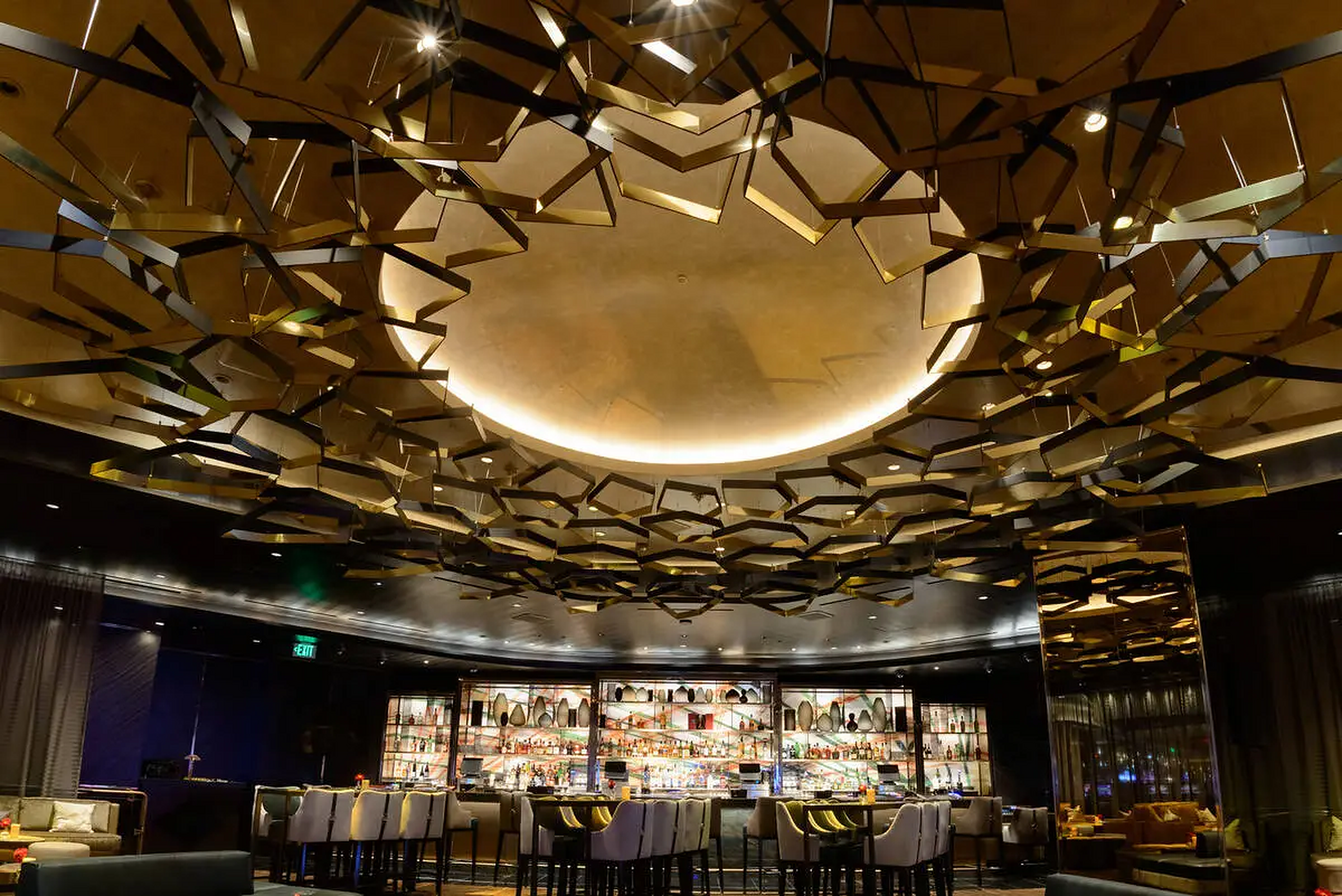 Famed Bar on Las Vegas Strip to Close for Renovations