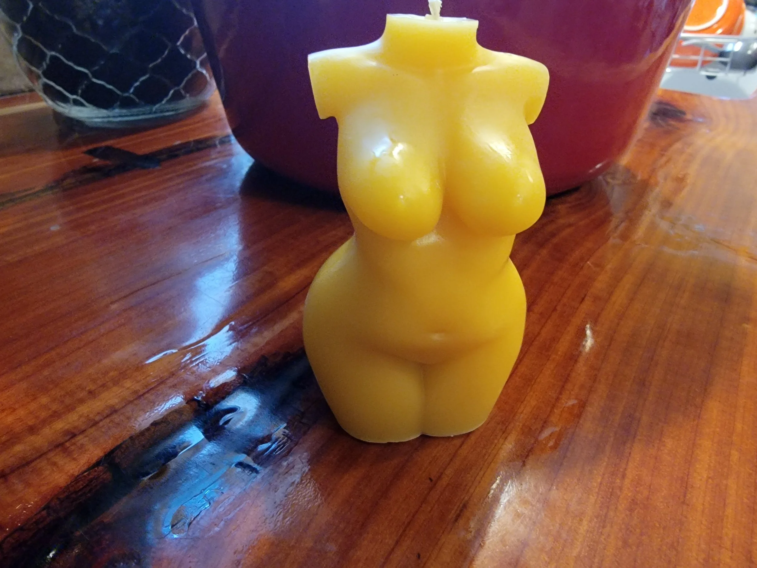 100% Natural Beeswax - Divine Woman Candle