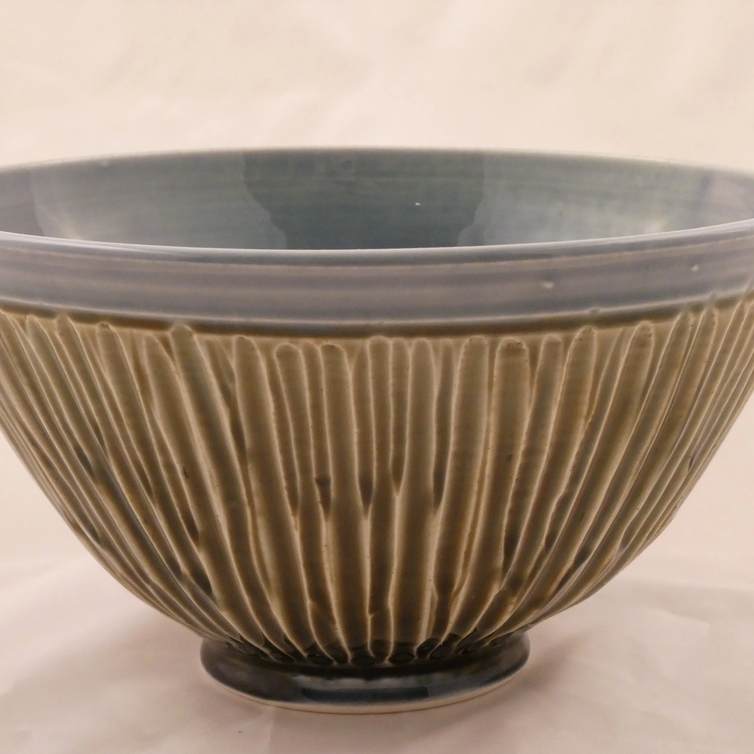 Seagrass Serving Bowl 1.jpeg