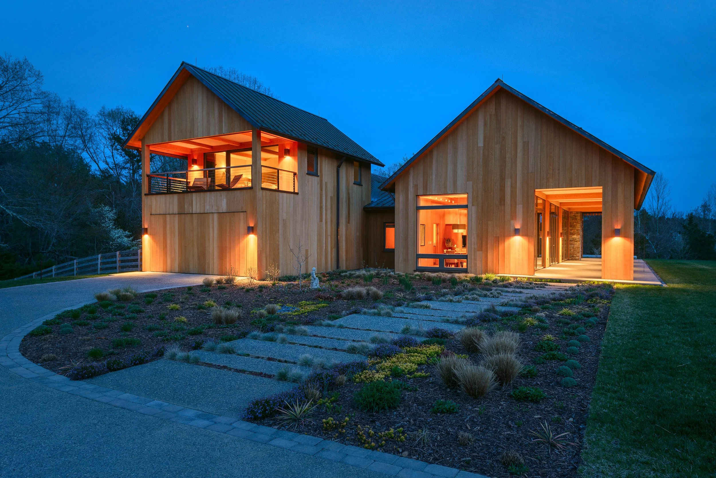 MR entry at night.jpg