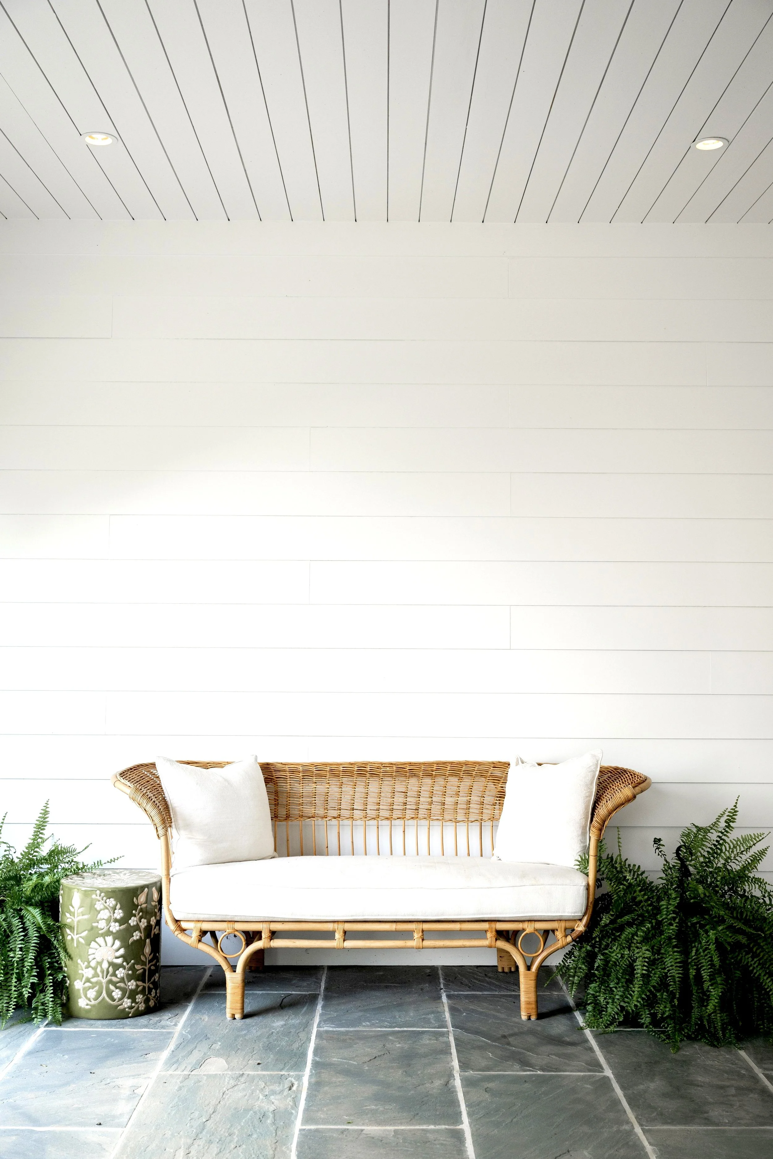 MRD+entry+bench.jpg