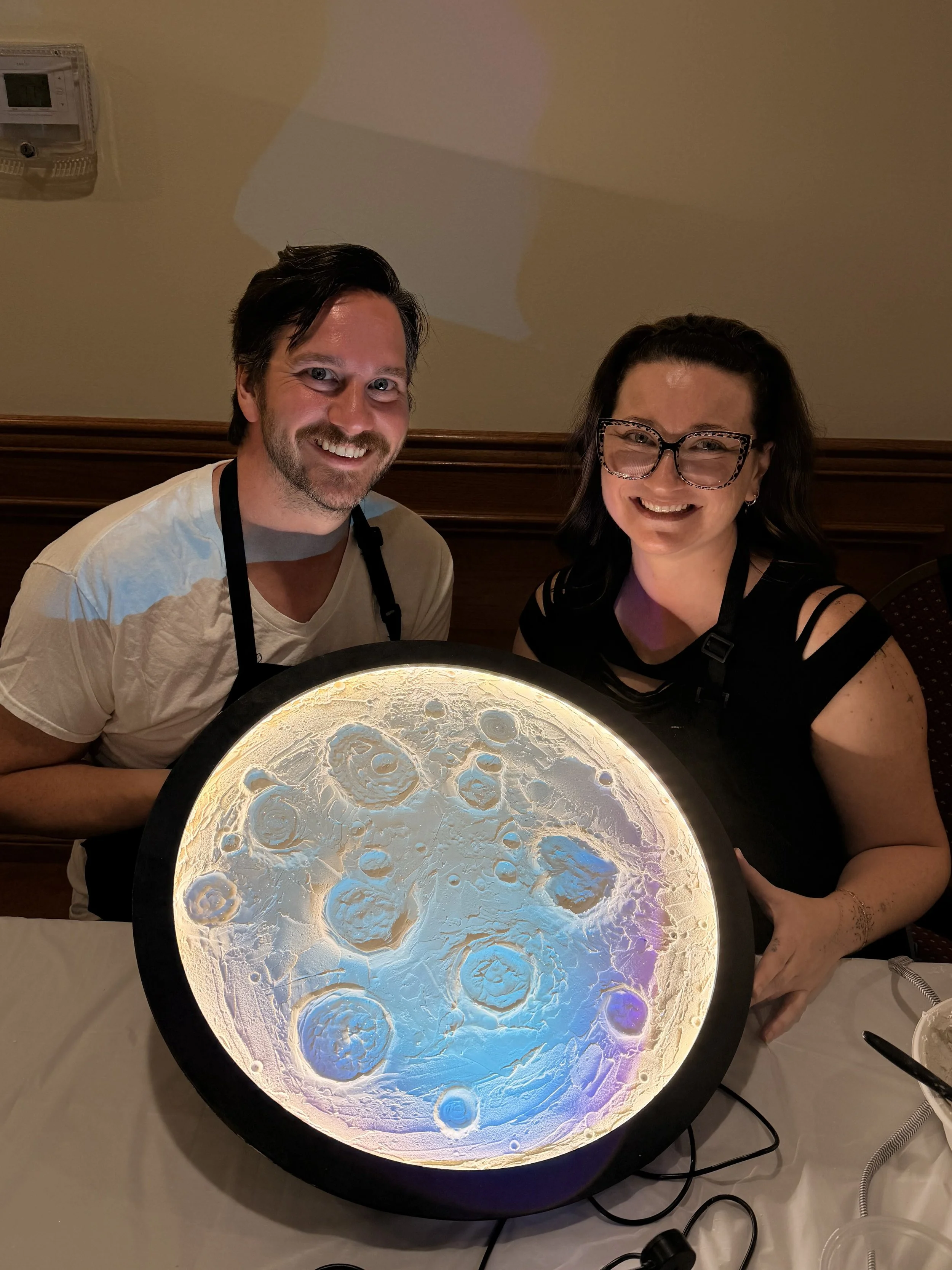 【Los Angeles-Simi valley】 MoonGlow Art Workshop