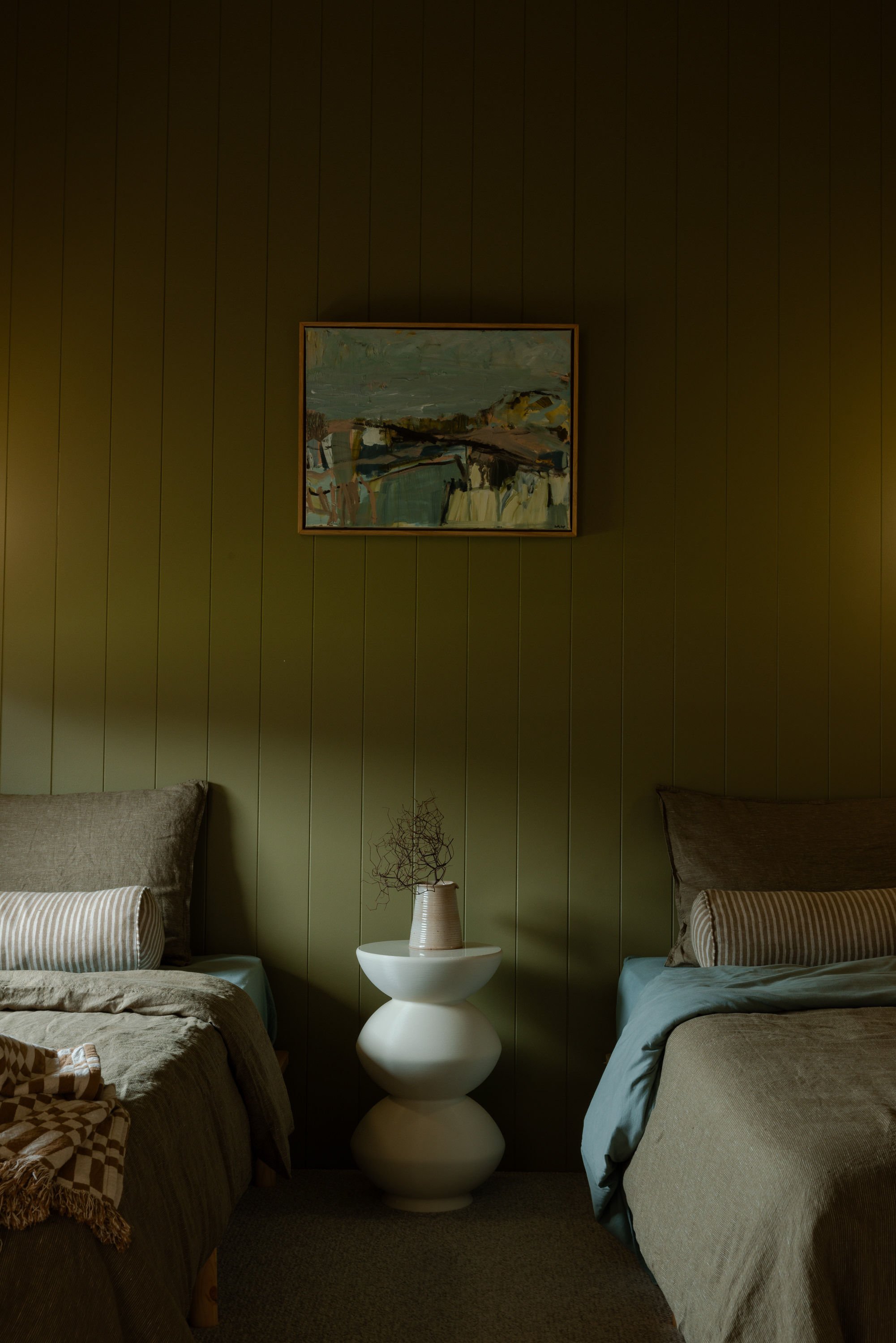 Whananaki Beach Retreat: Dulux Tarras
