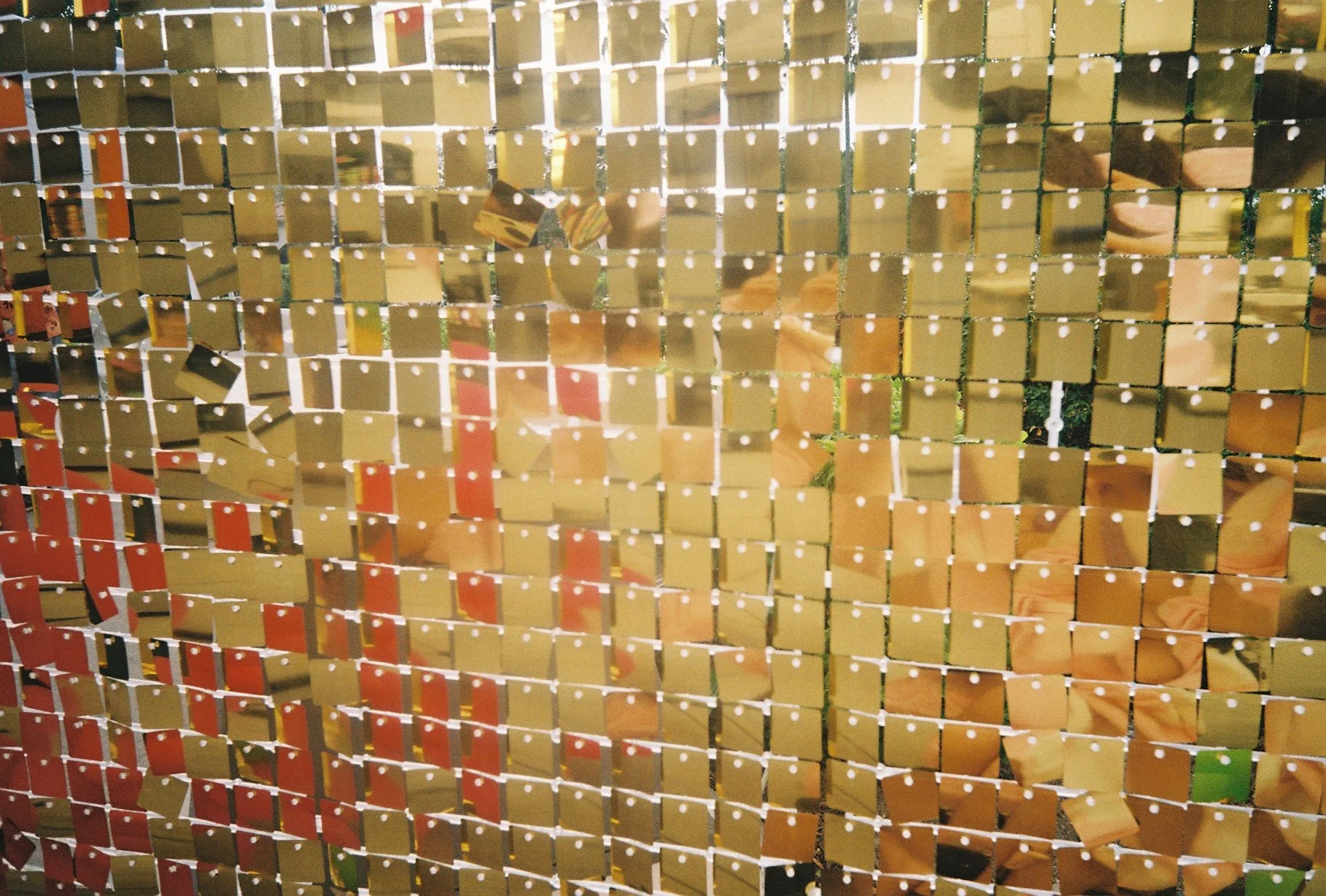 R1-04363-033A.JPG