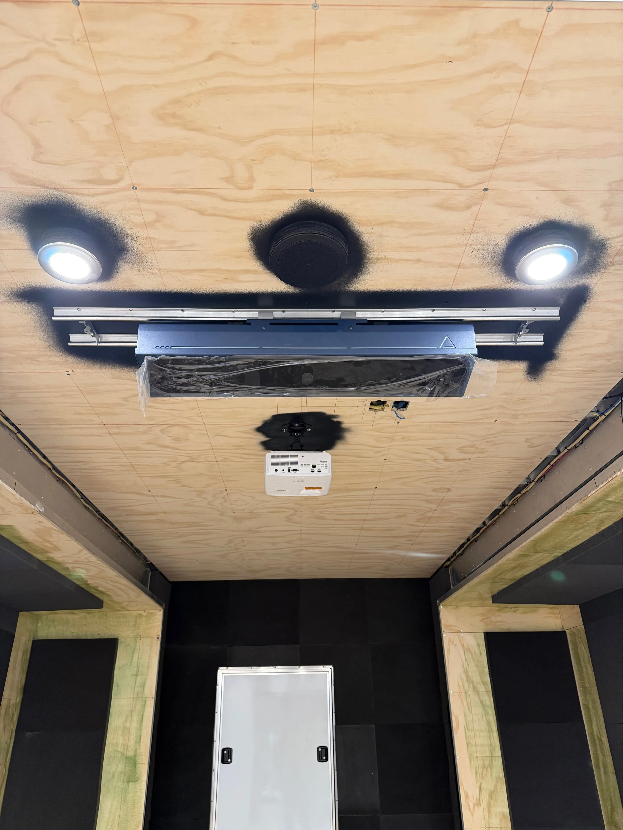 Apogee Launch Monitor.JPG