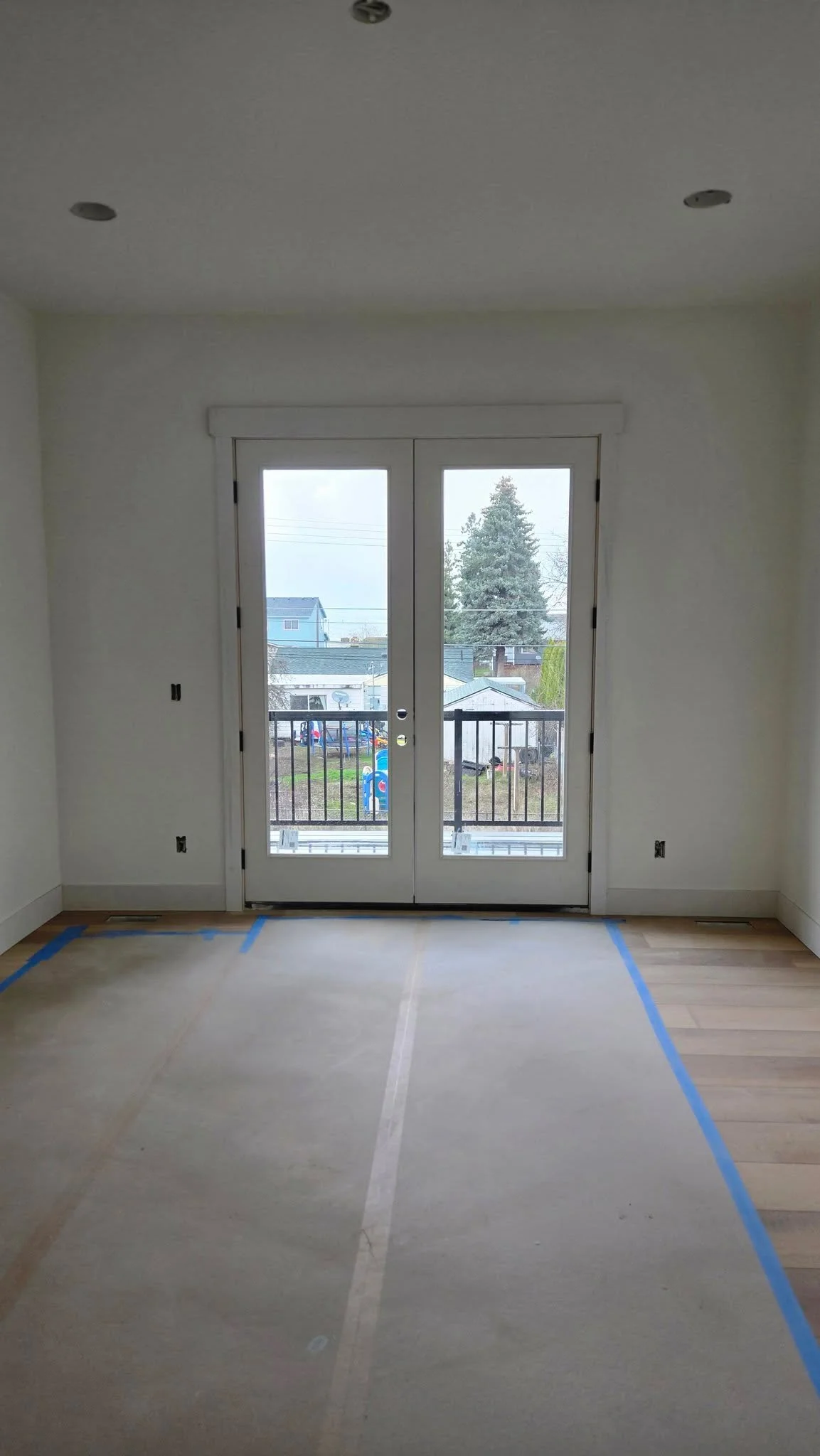 The details make the difference.
We handle flooring, doors, and trim with precision and pride. 

Now connecting with general contractors in the Spokane area for upcoming projects 👀