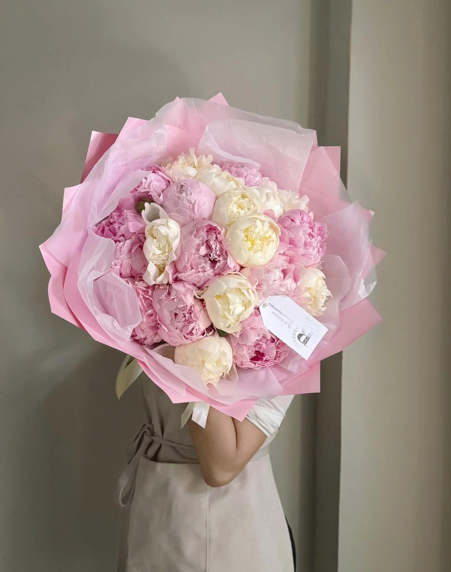 El ramo de peonias de tus sue&ntilde;os. 🥰 la temporada est&aacute; llegando a su fin! Disfruta de la belleza de las peonias estas &uacute;ltimas semanas de Agosto.