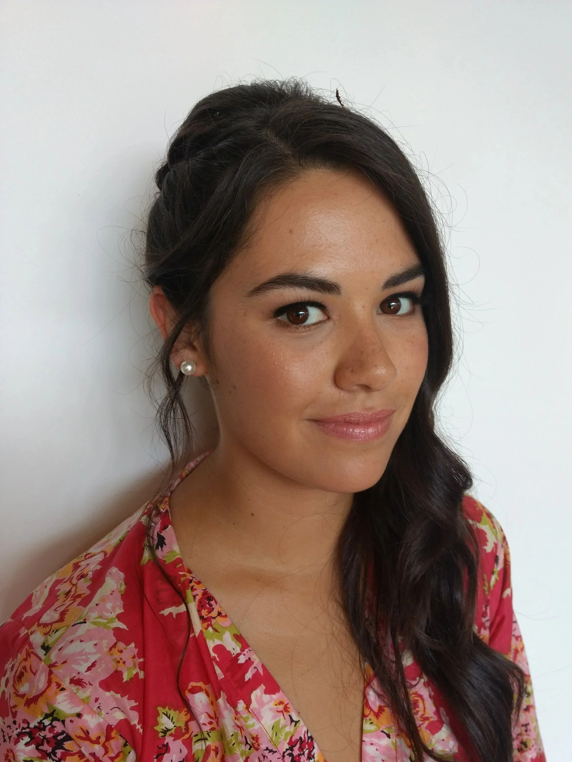 Bright_makeup1_priscilla_armstrong.jpg