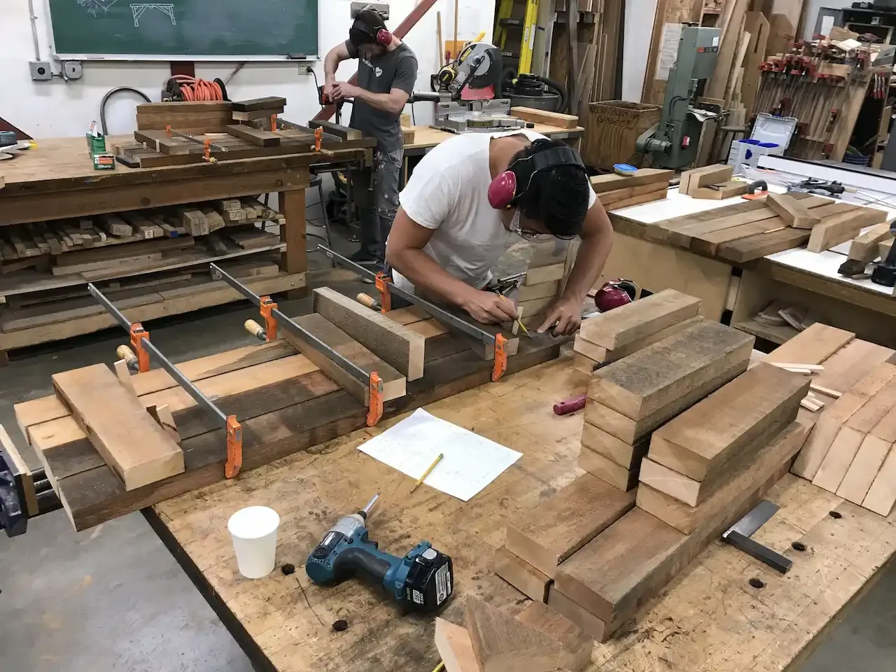 What Should I Expect from a Professional Woodworking Course as a Complete Beginner