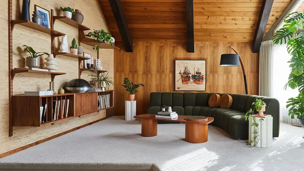 Teak & Timber Furniture Refinishing in Melbourne