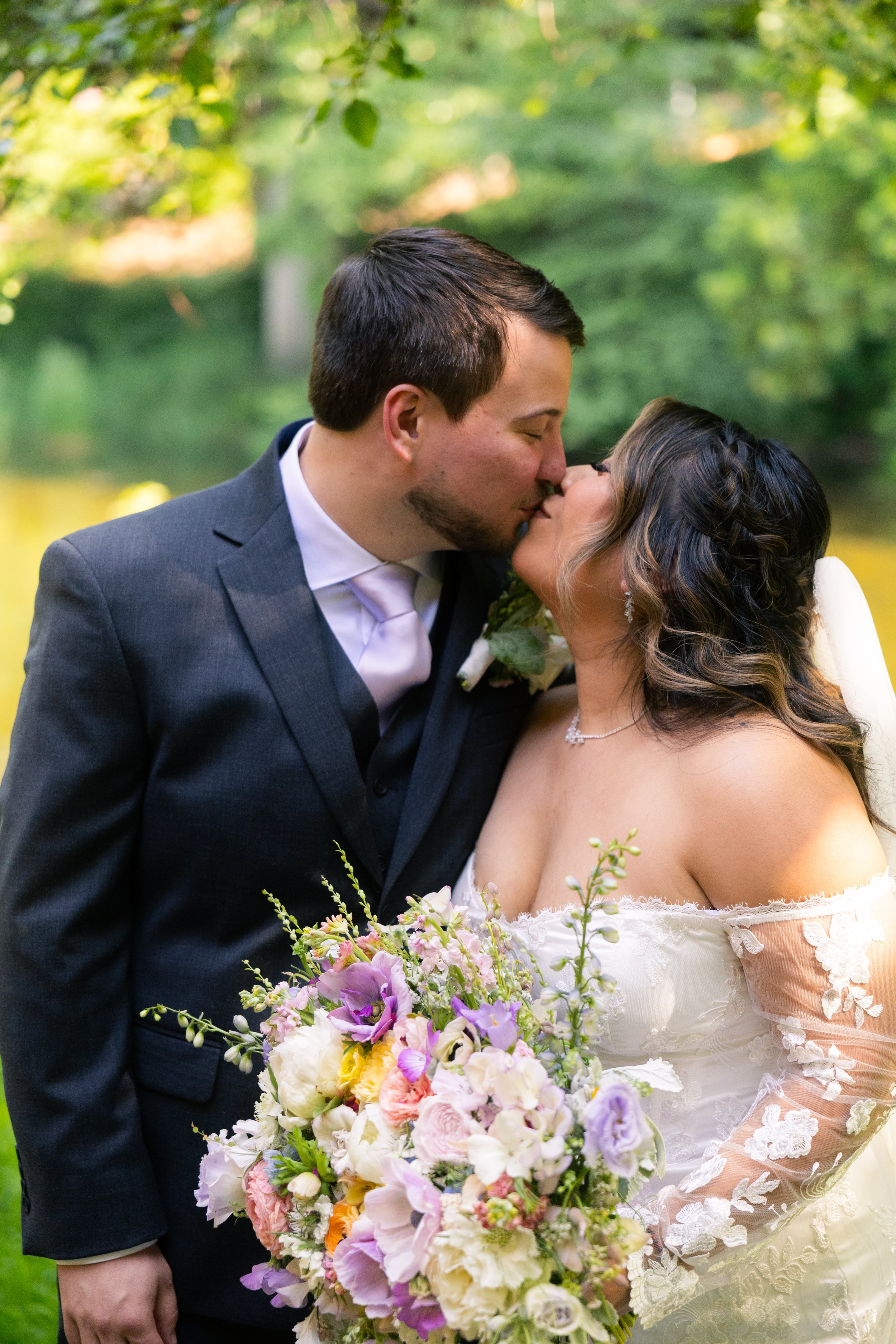 Lizette + Elliot Sneak Peeks-141.jpg