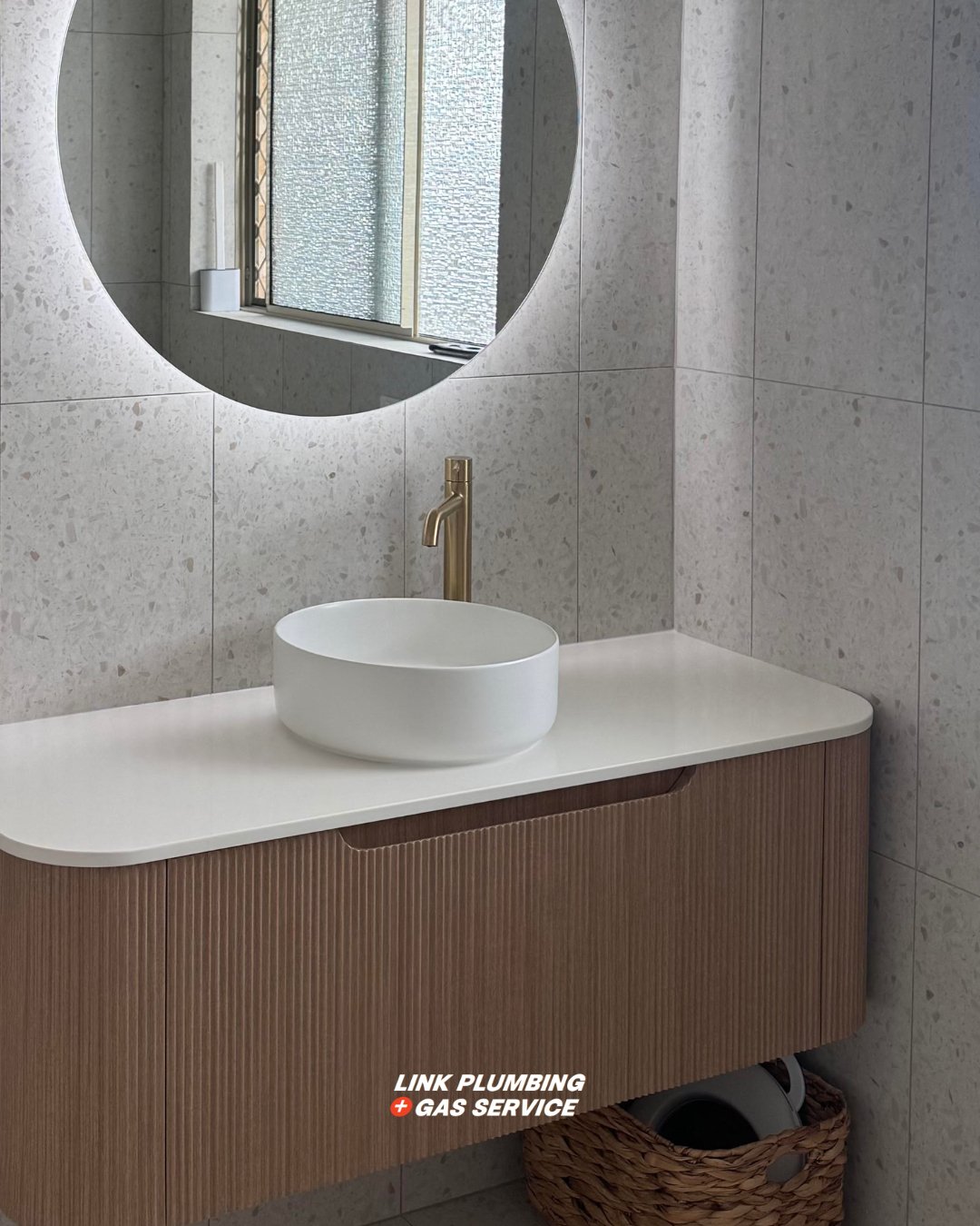This Mother&rsquo;s Day, give Mum something she&rsquo;ll truly love&mdash;a beautiful new bathroom 🤍

Flowers are nice&hellip; but a new bathroom? Even better

Get in touch today to start planning her perfect space, (08) 6252 0326 📞