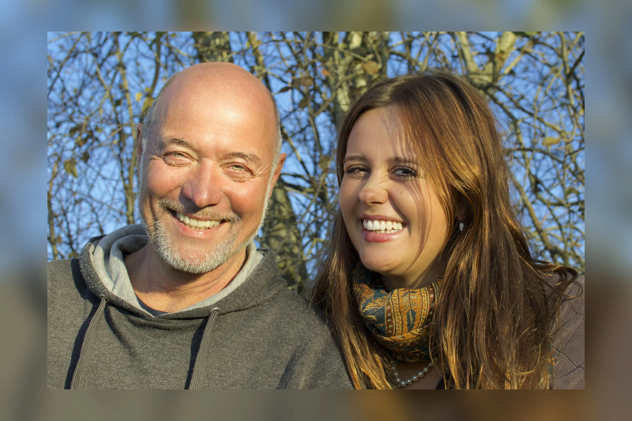 Portrait von Wolfgang (Gyan) Schulte und Catherine Ribaut.