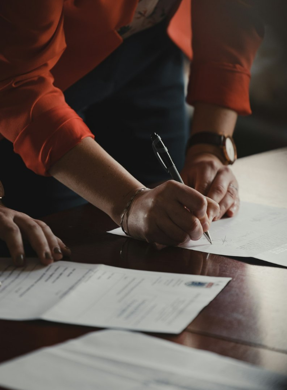 Contracte Comerciale