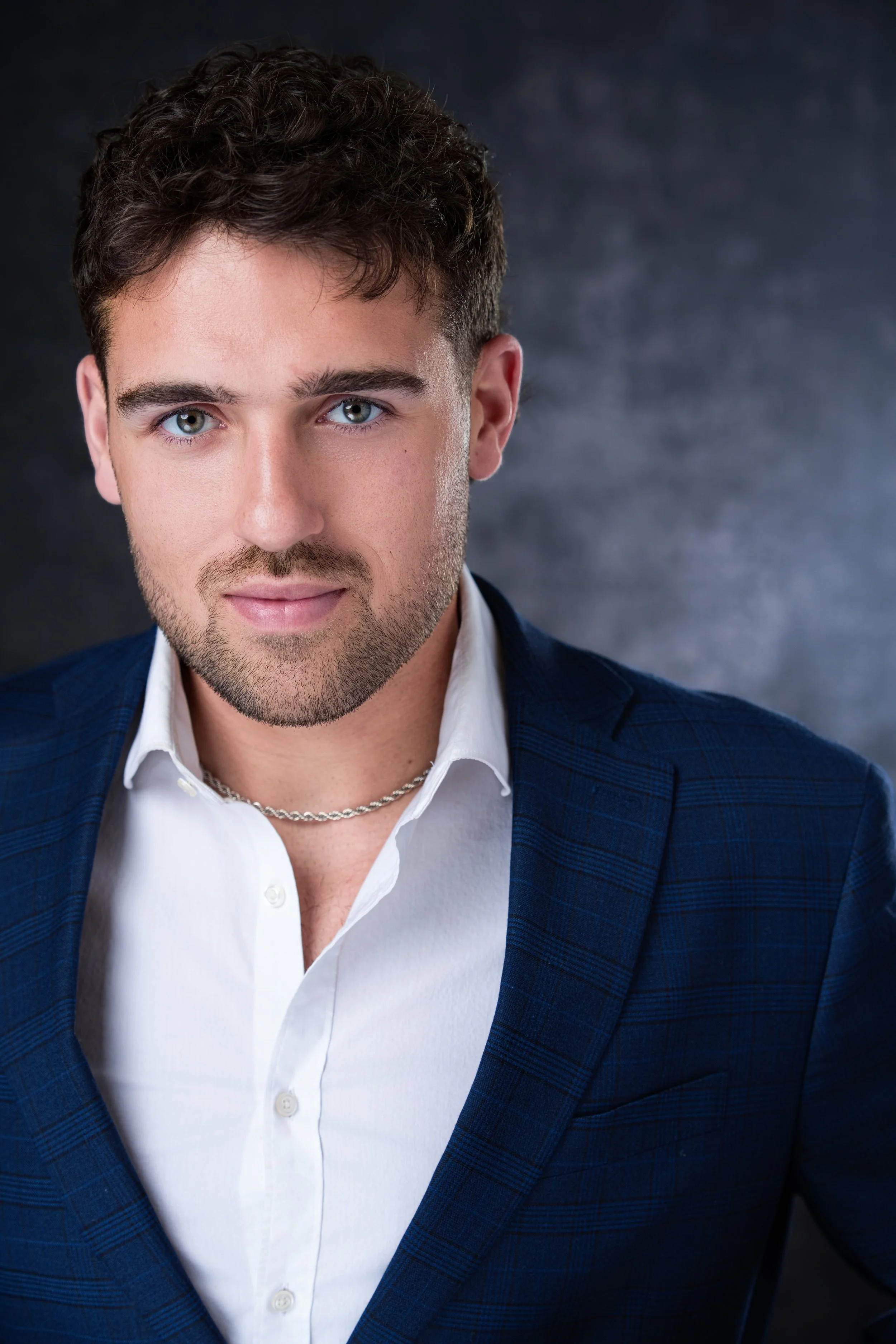 Correy Headshots0159.jpg