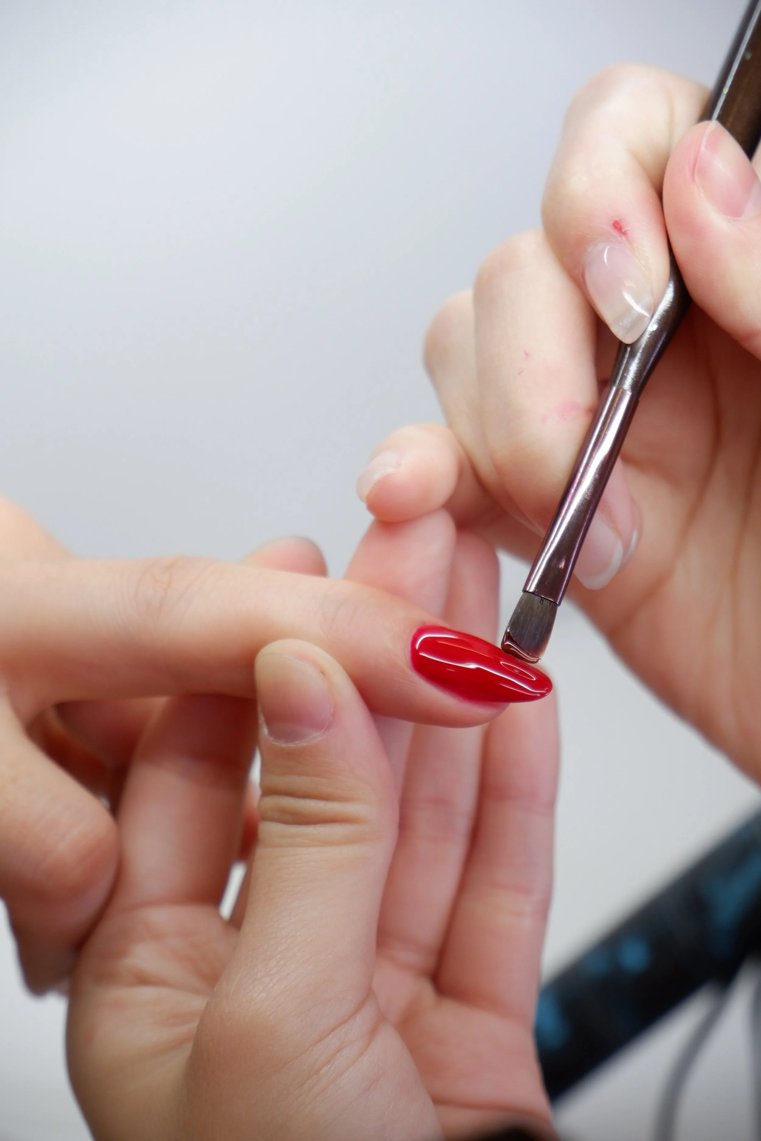 Why Choose Japanese Gel? Understanding the Difference Between Asian Gel and American Gel