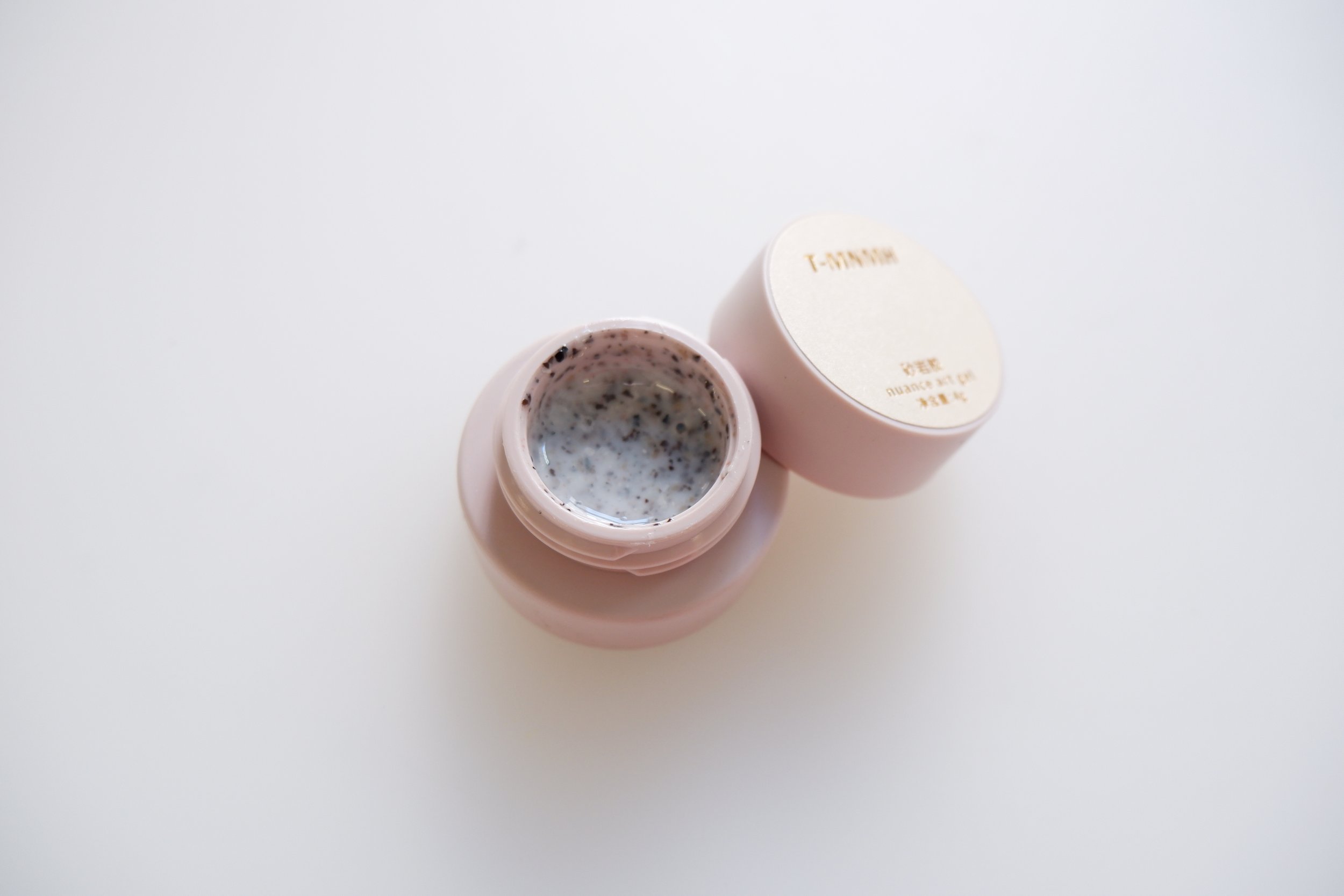 Kira by Huang Art Gel – Sand Textured Nail Art Gel | Mellow Edit Nail Supplies and Education