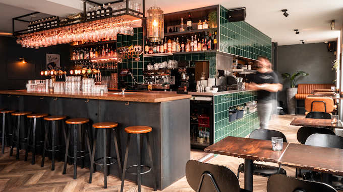The Abbey Bar and Restaurant Bos en Lommer