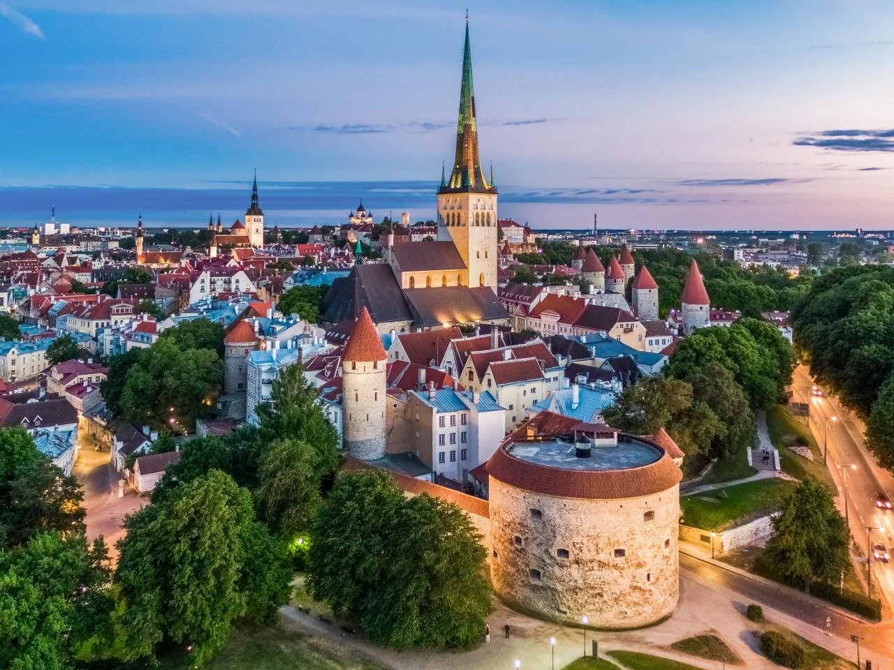 Tallinn Old Town.jpeg