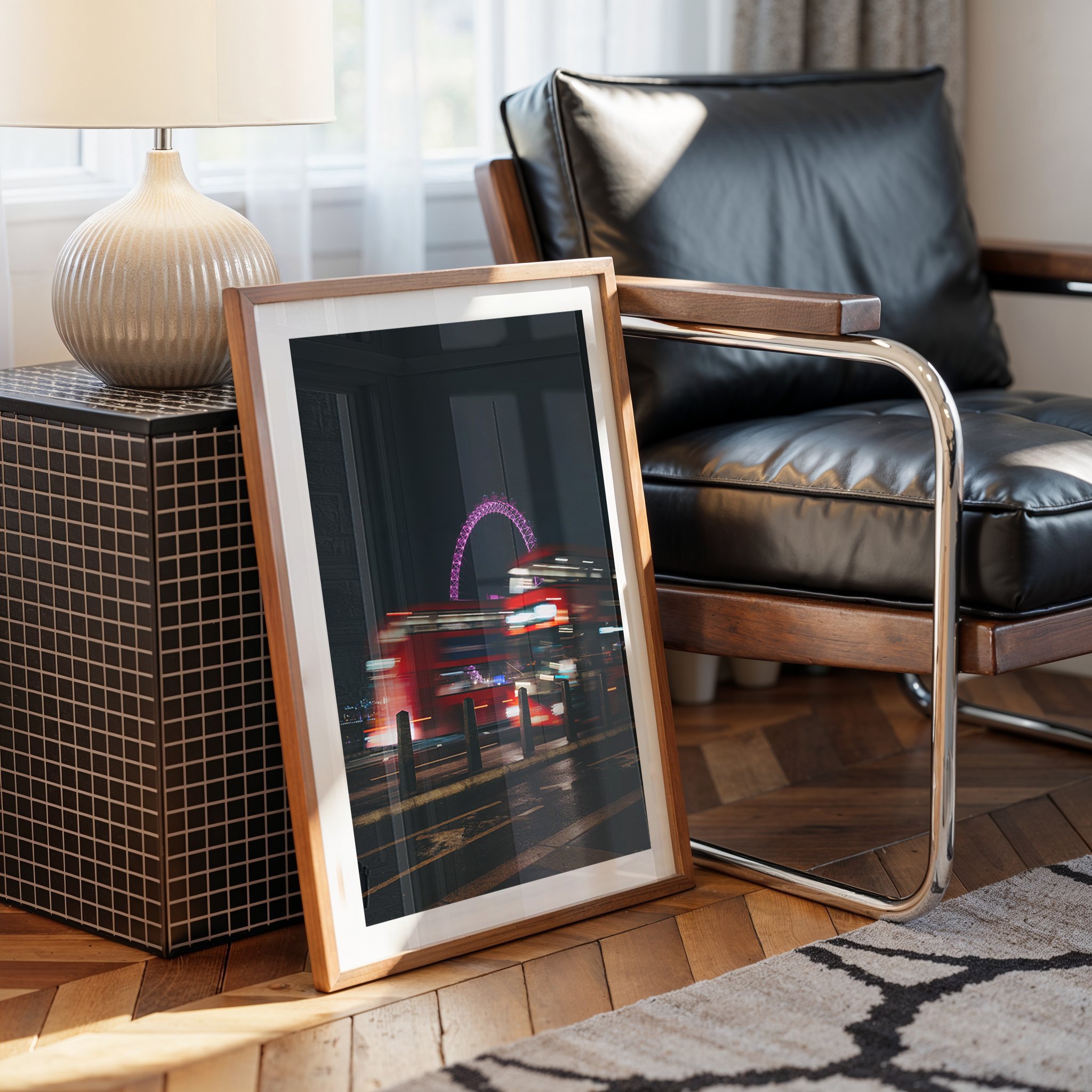 Lodnon Bus mit rahmen.jpg