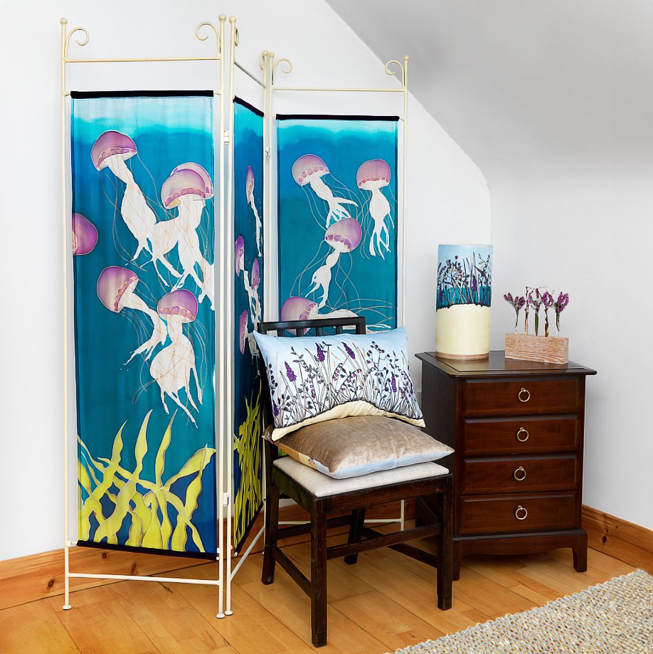 Copy of Shoreline silk room screen, cushions, table light .jpg