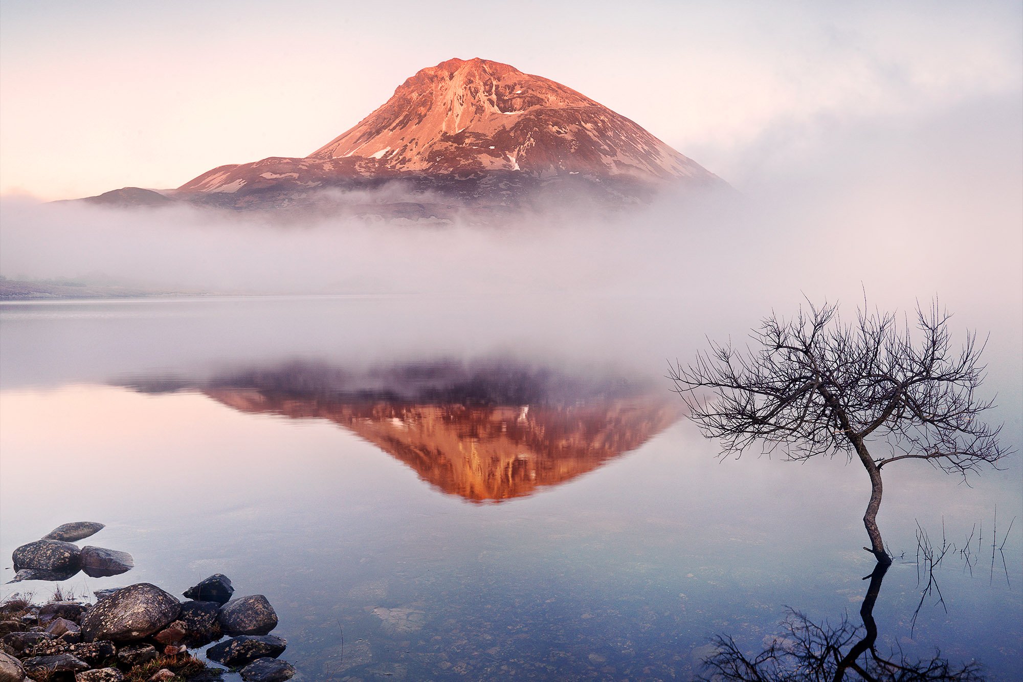 Errigal Fog.jpg