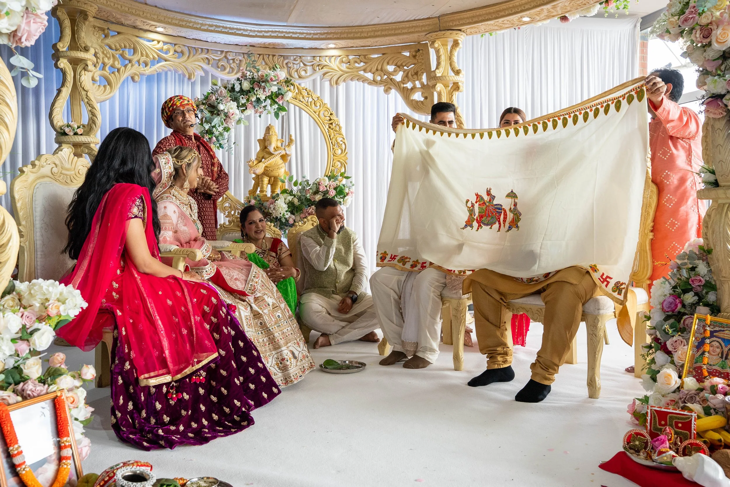 Entrance of Shin and Nikita