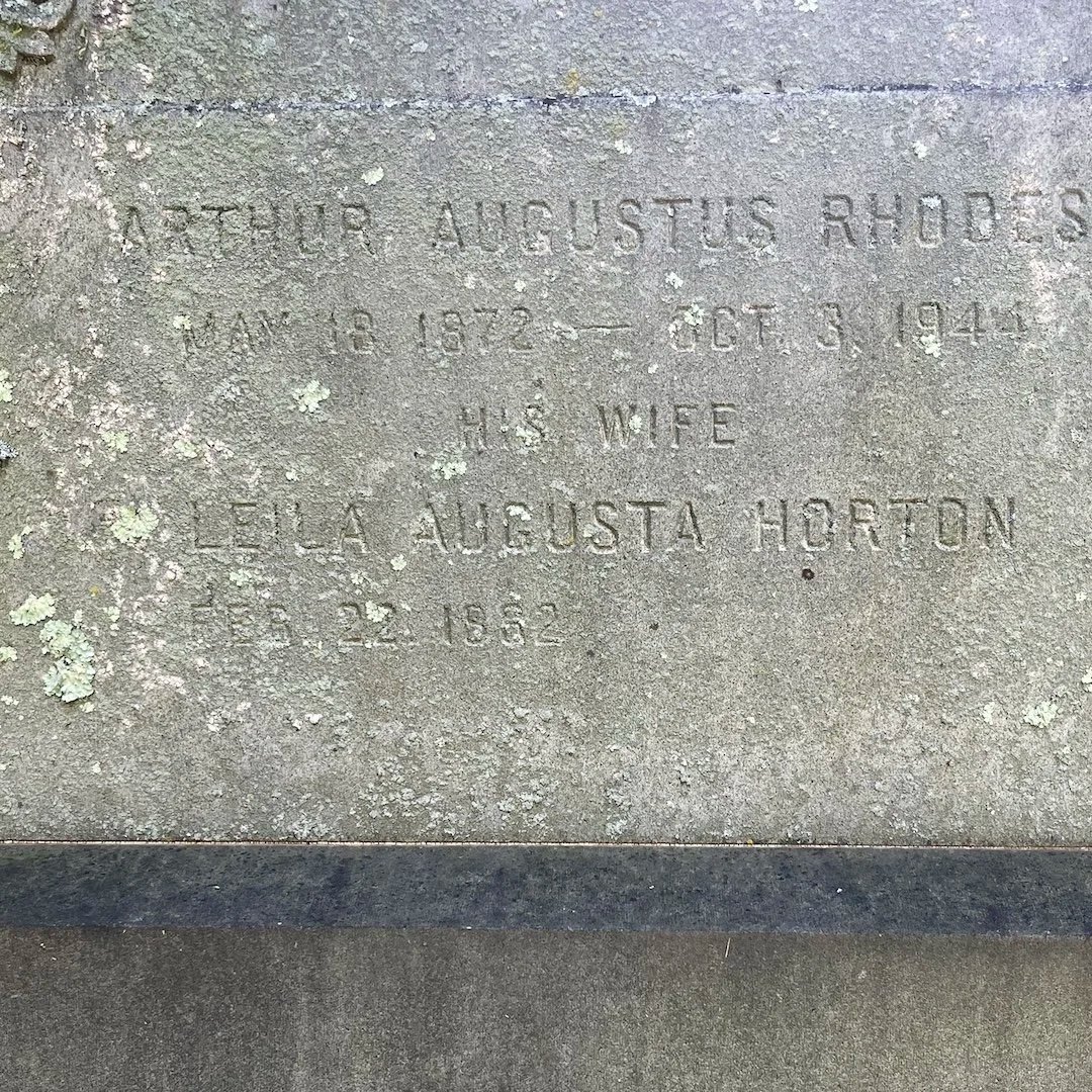 rhodesmonumentdatebefore.jpg