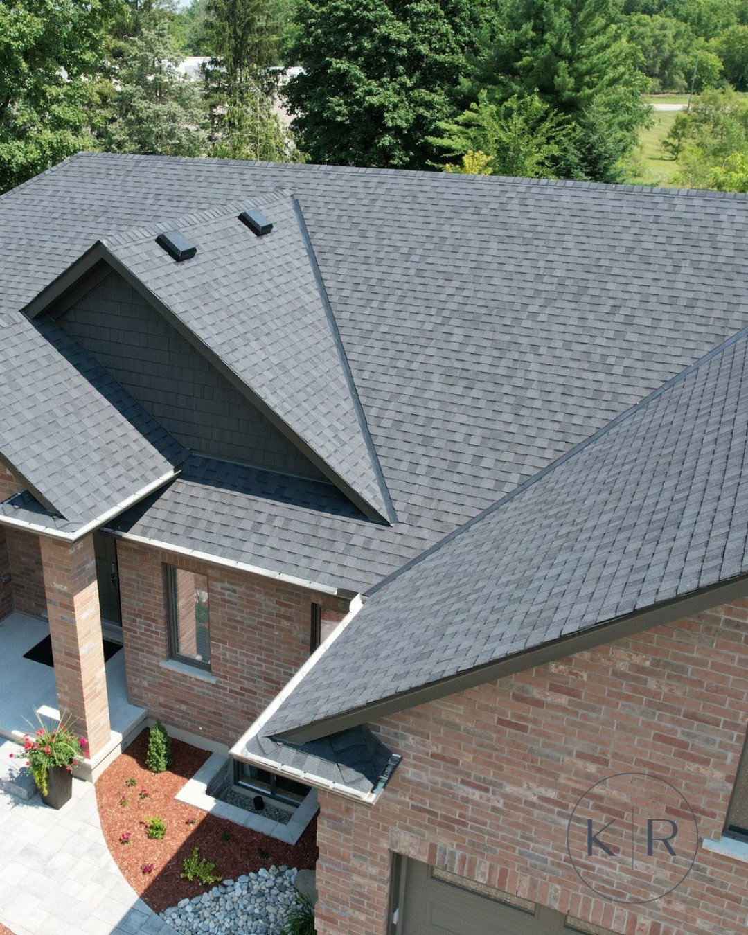 A roof does more than protect your home - it protects your family, the investments you&rsquo;ve made in your home (think renovations, furniture, memories) and your peace of mind.

That&rsquo;s why quality matters at every step.

We don&rsquo;t just i