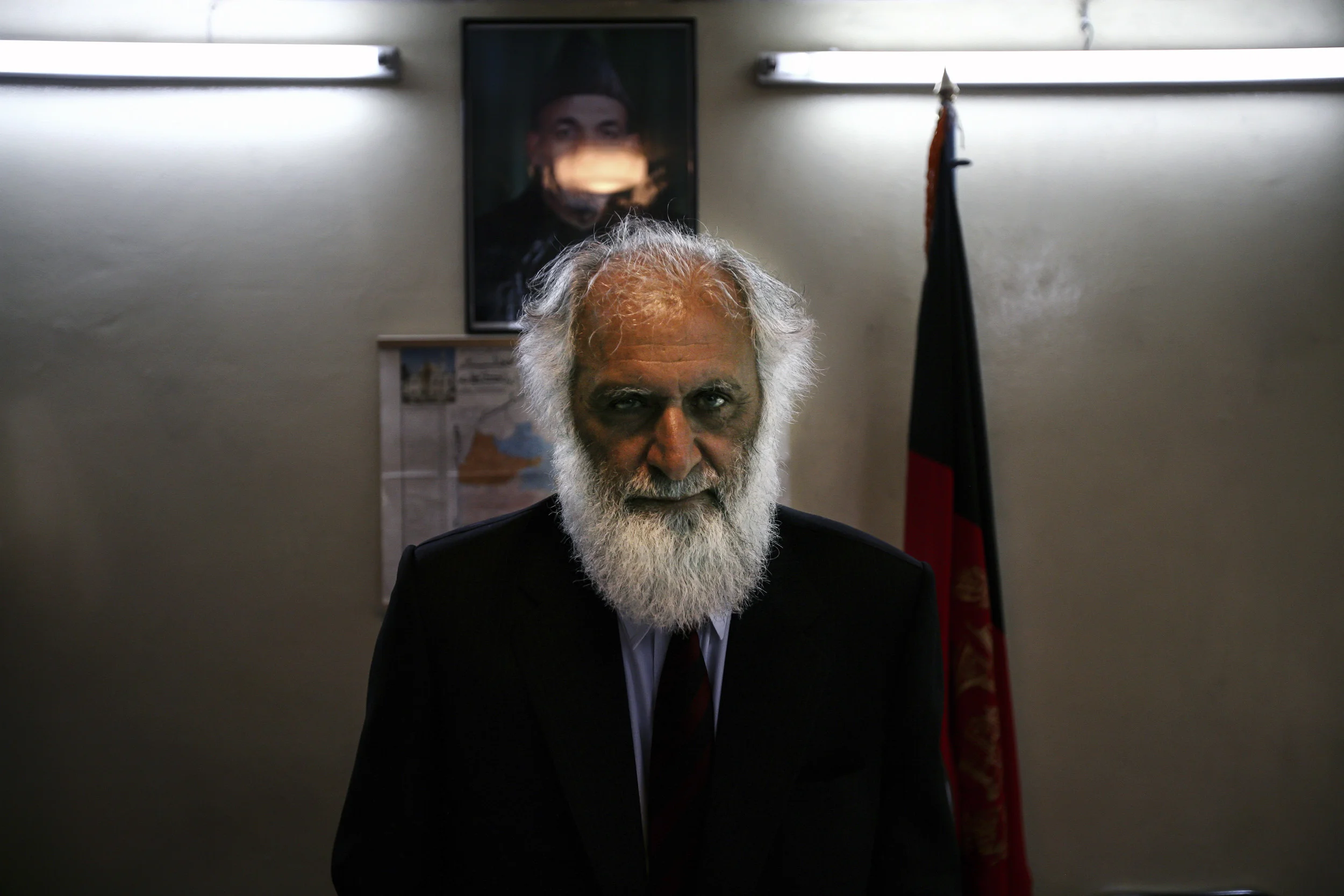 KABUL, AFGHANISTAN-APRIL 2007: Scenes from the office of the Attorney General of Afghanistan, a man who has vowed a war against corruption in the troubled country, Kabul Afghanistan, 16 April 2007. CNN Senior international correspondent Anderson Coo
