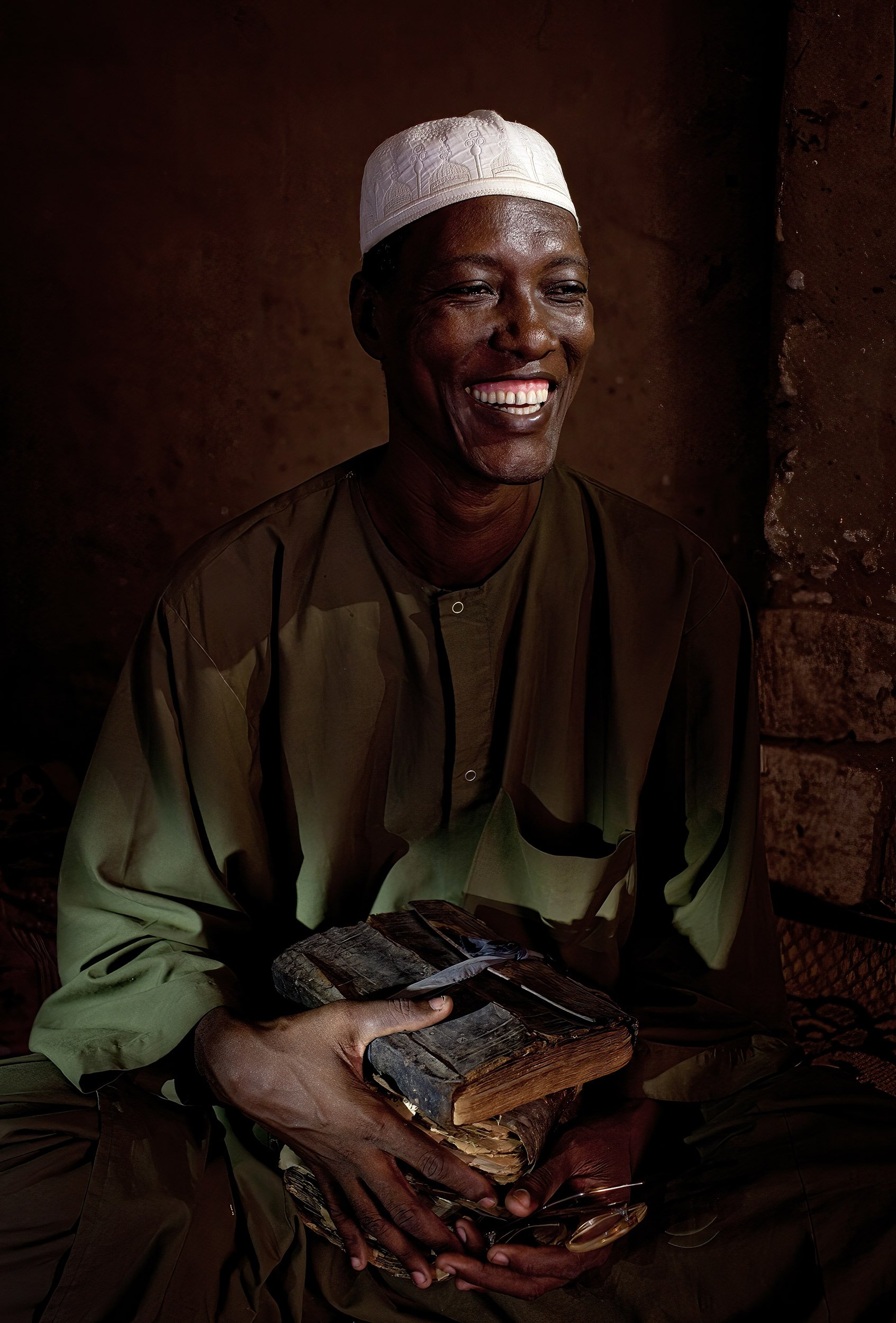 NATIONAL GEOGRAPHIC: TIMBUKTU, MALI: Darhamane Moulaye Haidara, a scholar of ancient manuscripts in the city of Timbuktu.