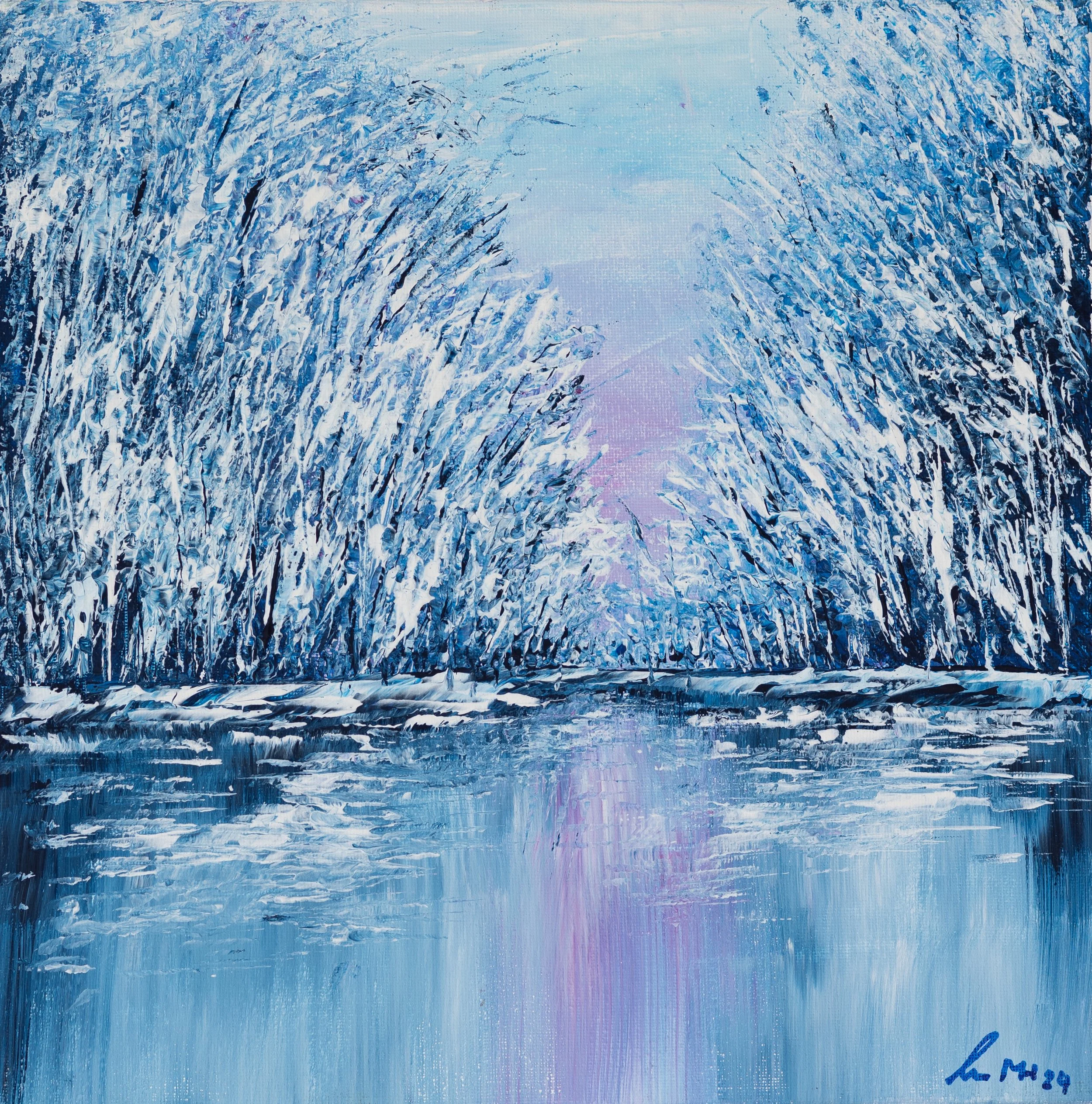 Eine winterliche Landschaft mit gefrorenem Fluss, umgeben von schneebedeckten Bäumen, in pastellfarbenem Himmel, Ölmalerei im impressionistischen Stil.