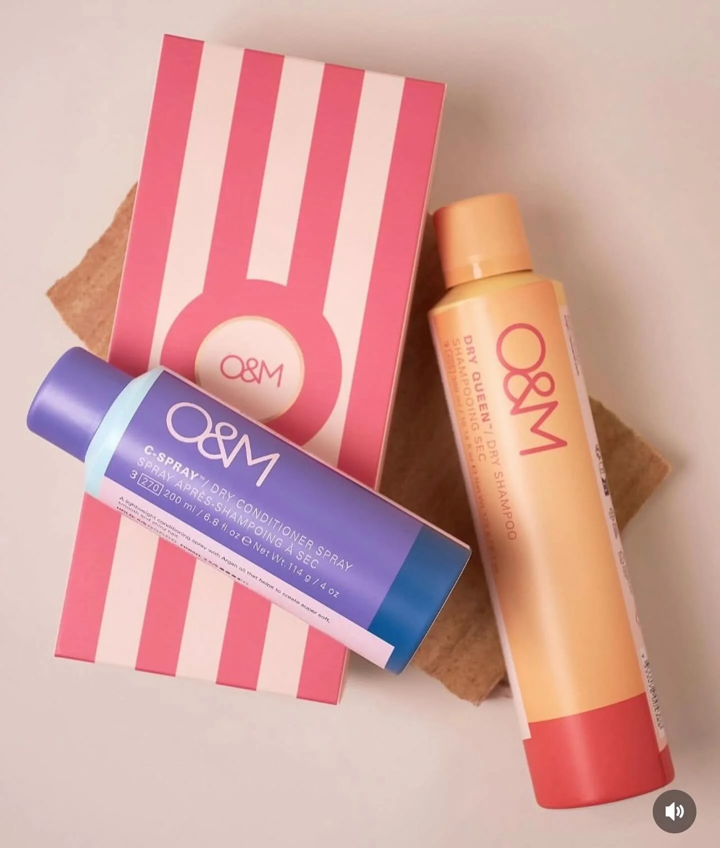 Perfect Gift for the girls that hate washing their own hair. This is a dry shampoo spray and a dry conditioning spray. 
The perfect duo ✨ for party season 💃
Christmas  gifting ideas 🎁