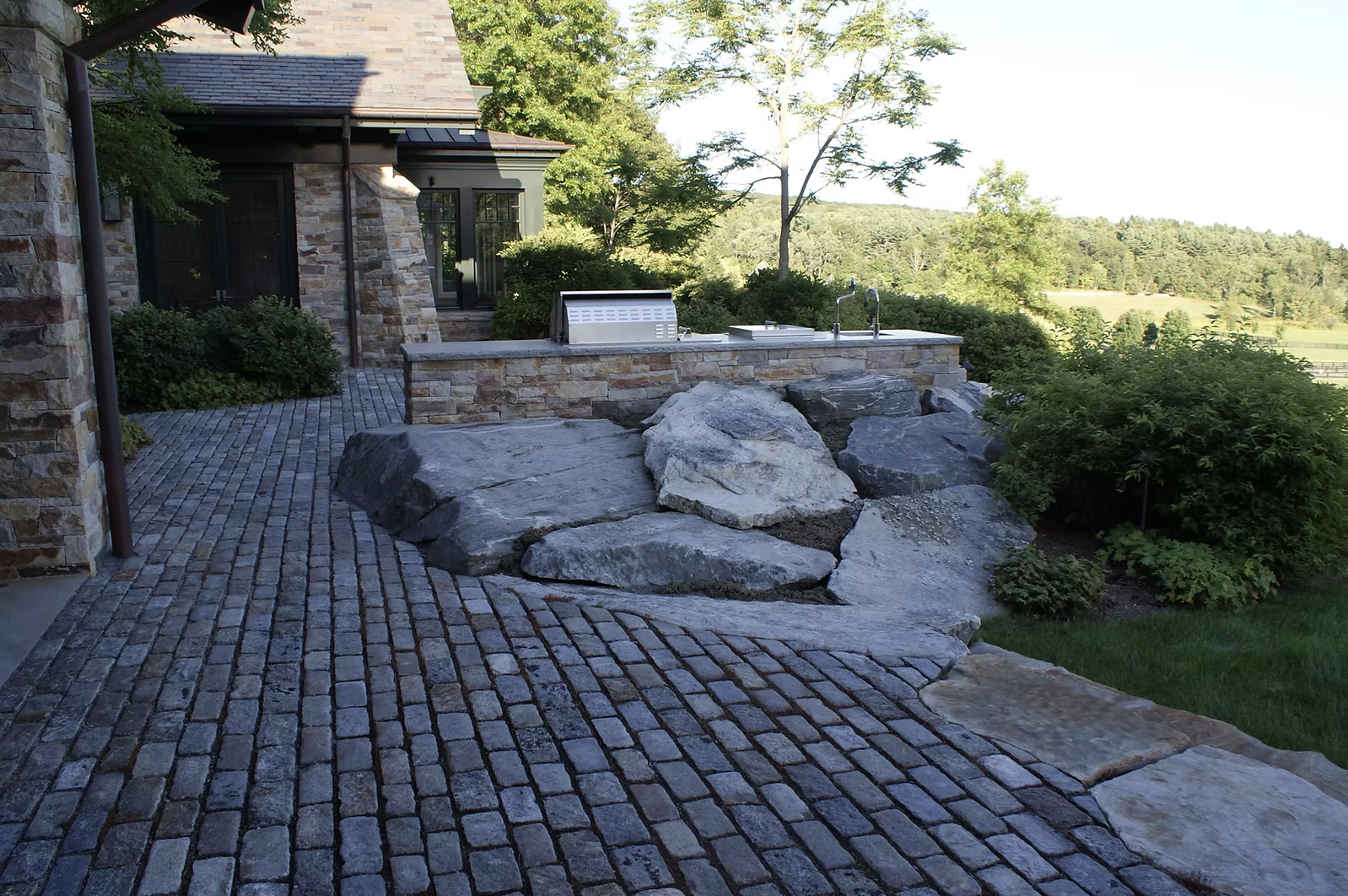 Luppino Landscaping & Masonry 