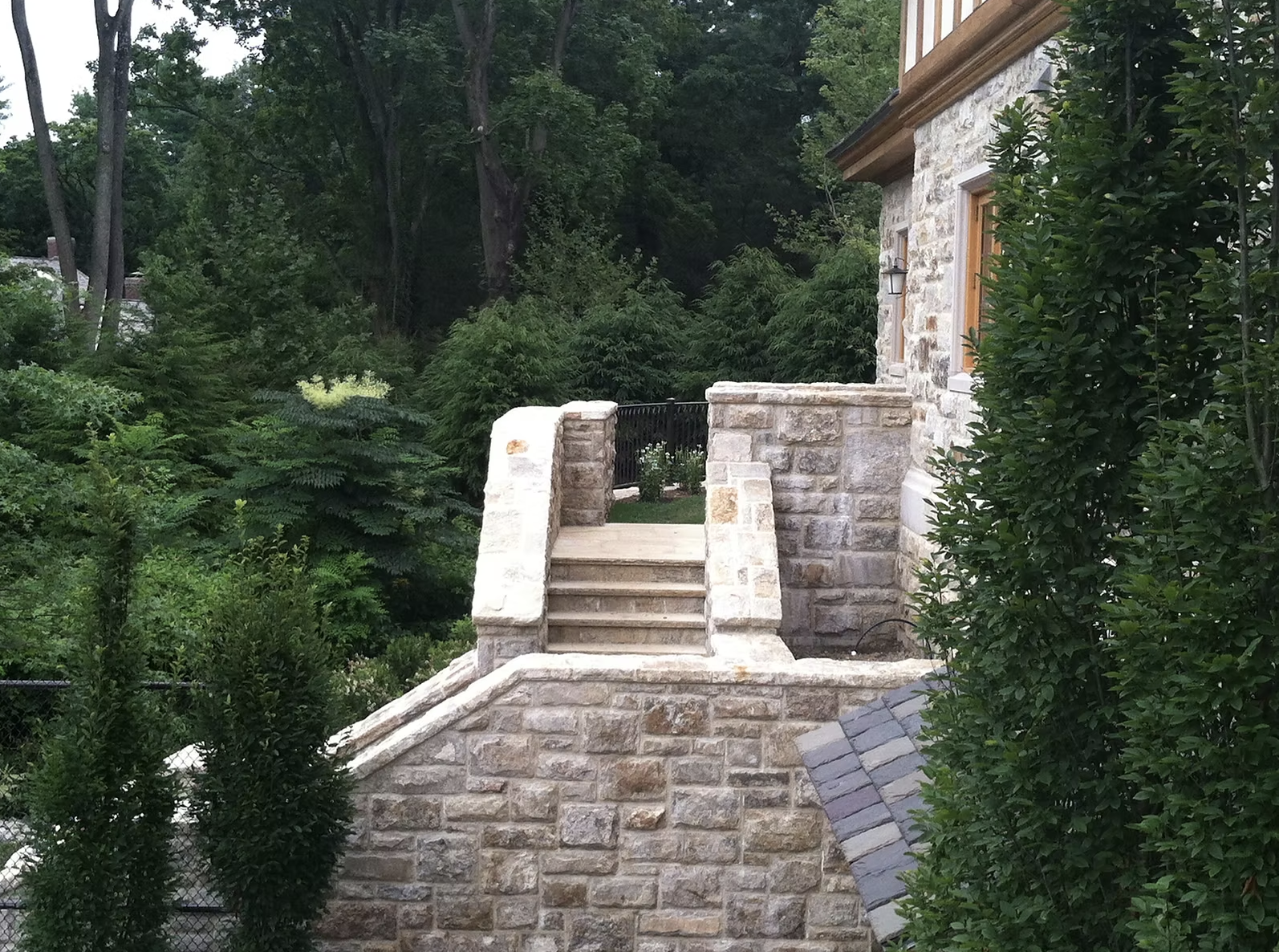 Luppino Landscaping & Masonry 