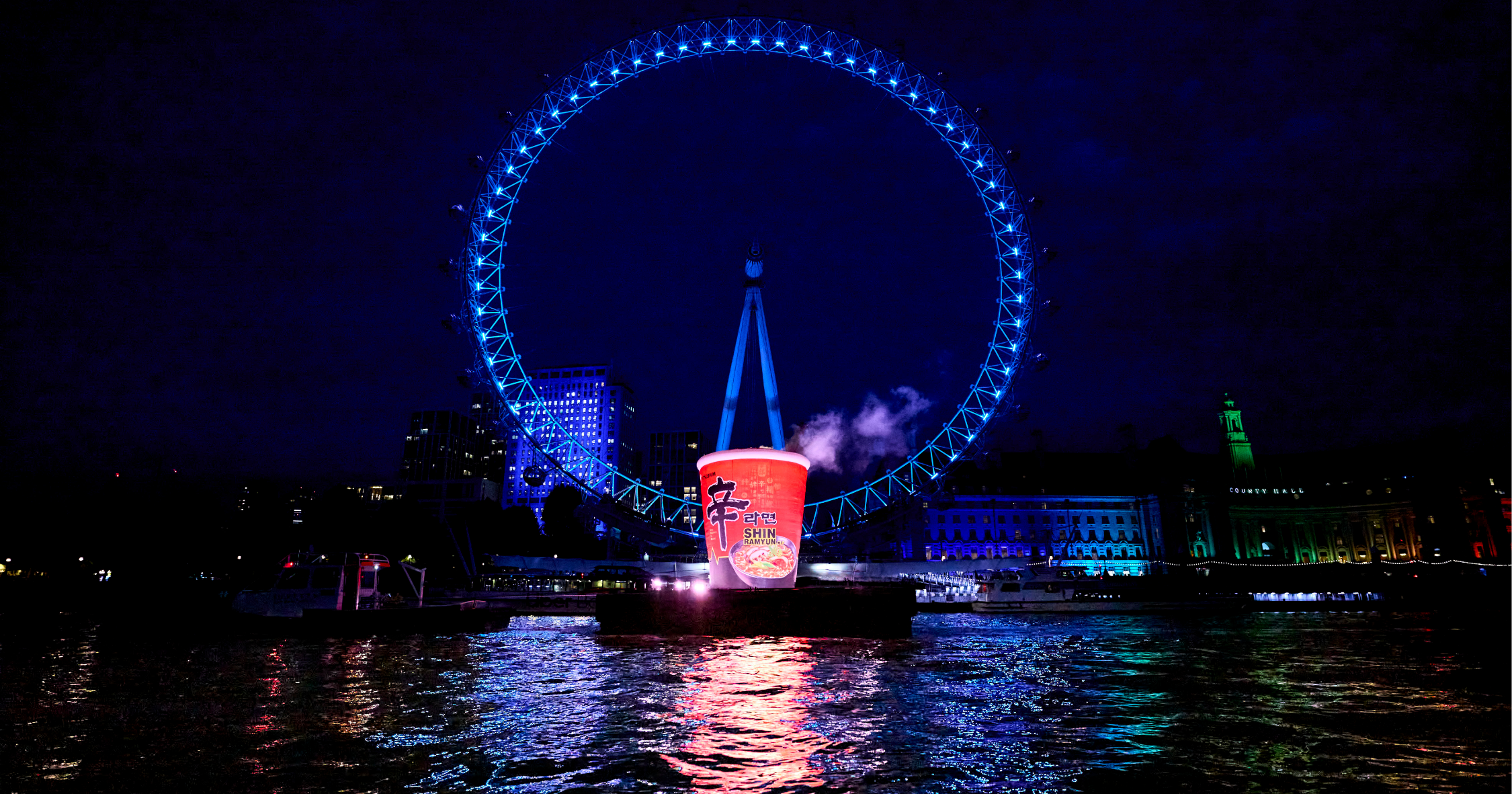 Shin_Ramyun_Thames_London_brand_activation_7.png
