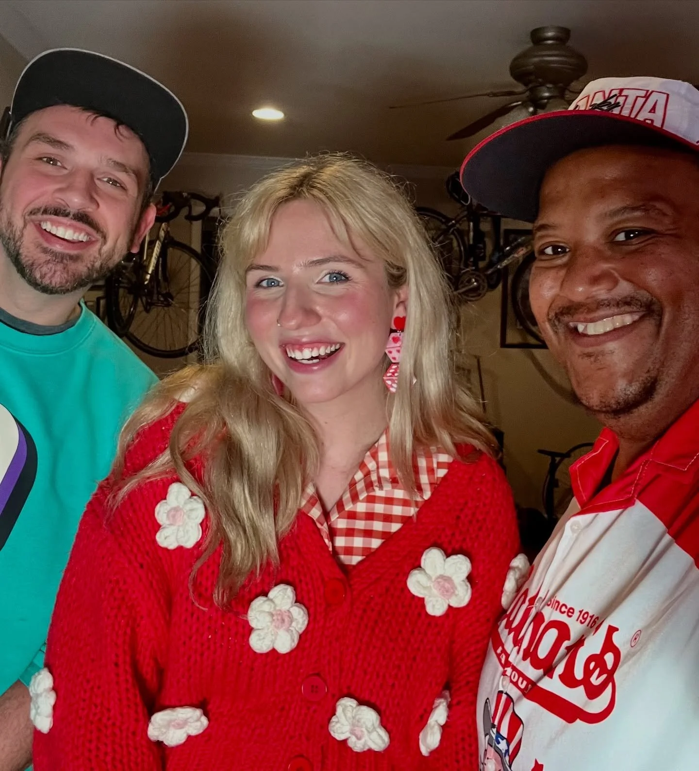 We&rsquo;re beyond excited for our newest episode of Shirts in the Pool with Atlanta comedian and Roast Battle League MVP @notshelleyjo! Check it out wherever you get your podcasts! PLUS, we&rsquo;re now on YouTube!

#shirtsinthepool #comedian #bedca