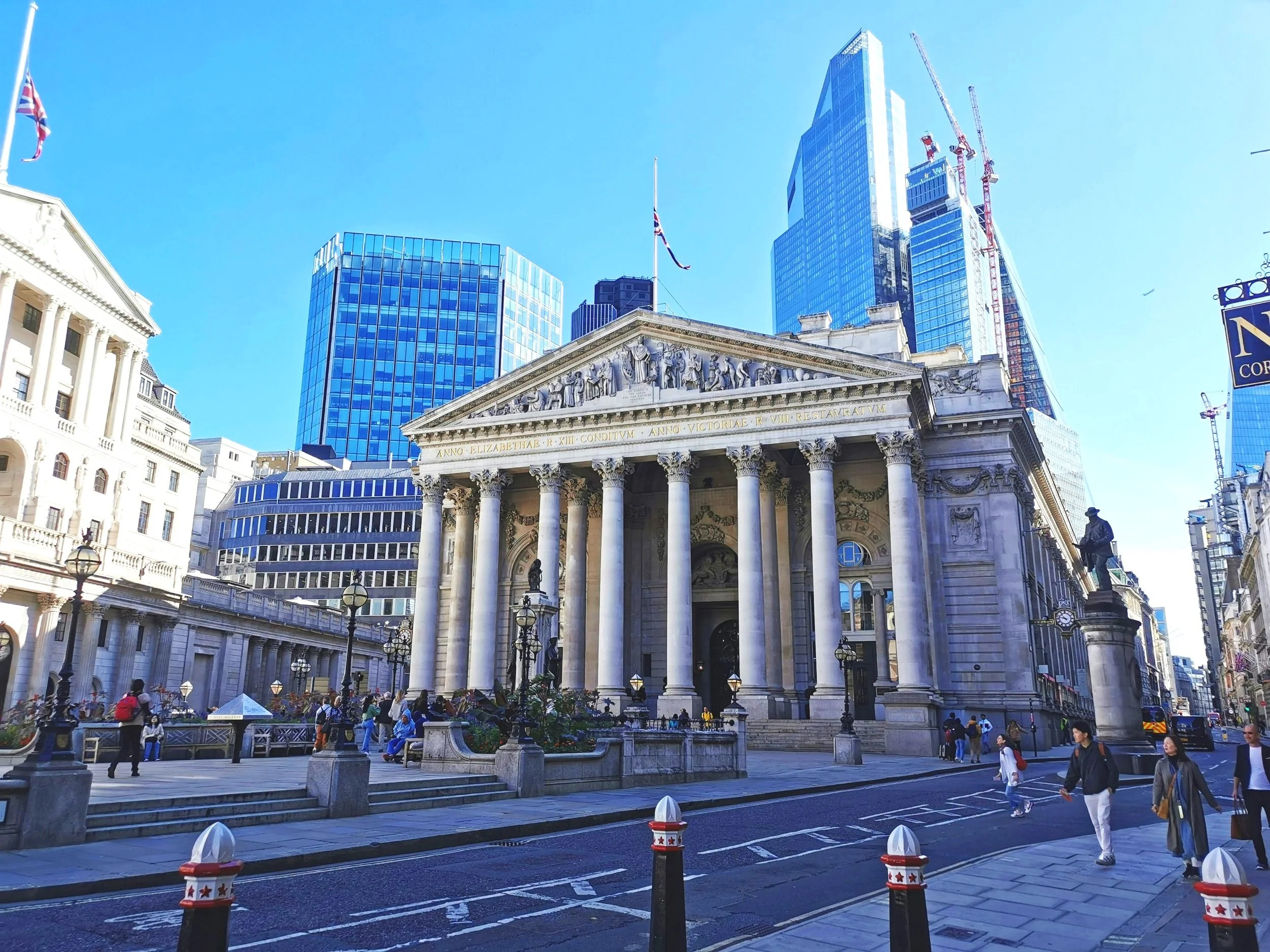 UK Interest Rates in 2025: Renewed Optimism for the Property Market – and How The Funding Group Can Help You Thrive