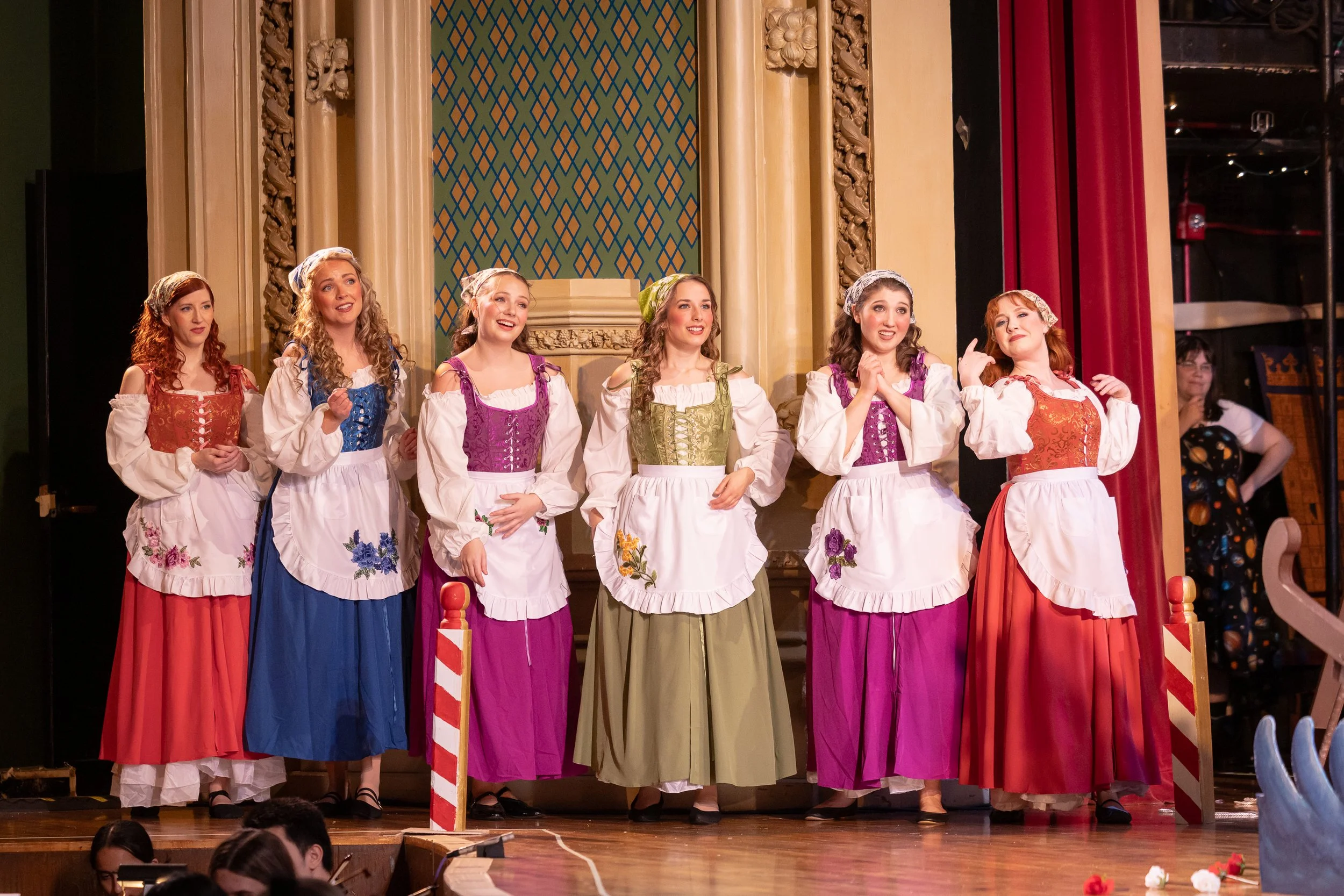 Gondoliers - Photo by Anthony Nguyen