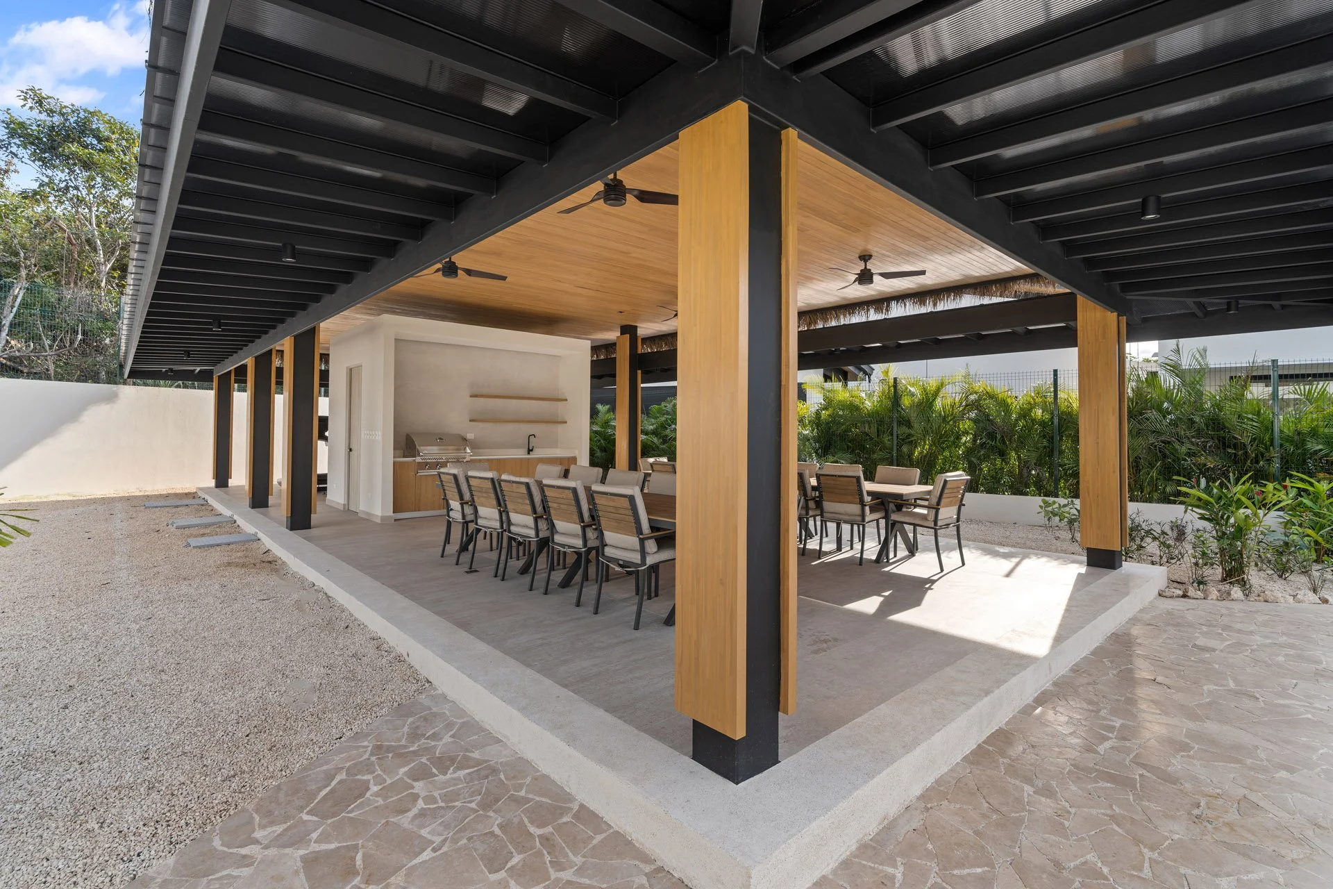 ClubHouse (8).jpg