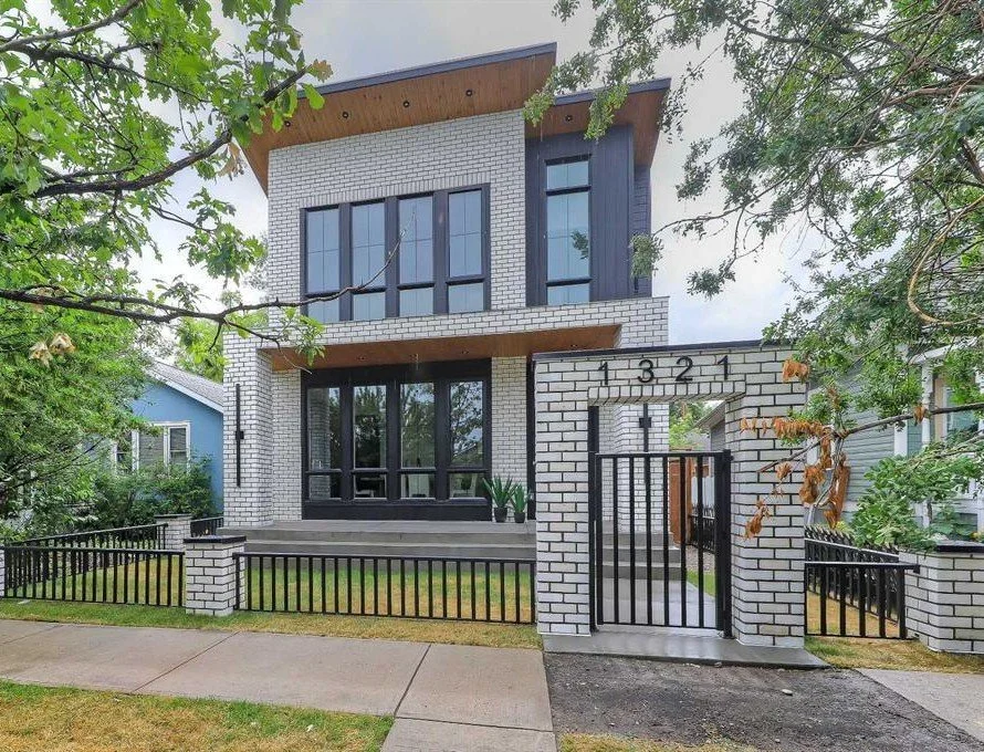 Juliet - 1321 10 Ave SE - For Sale