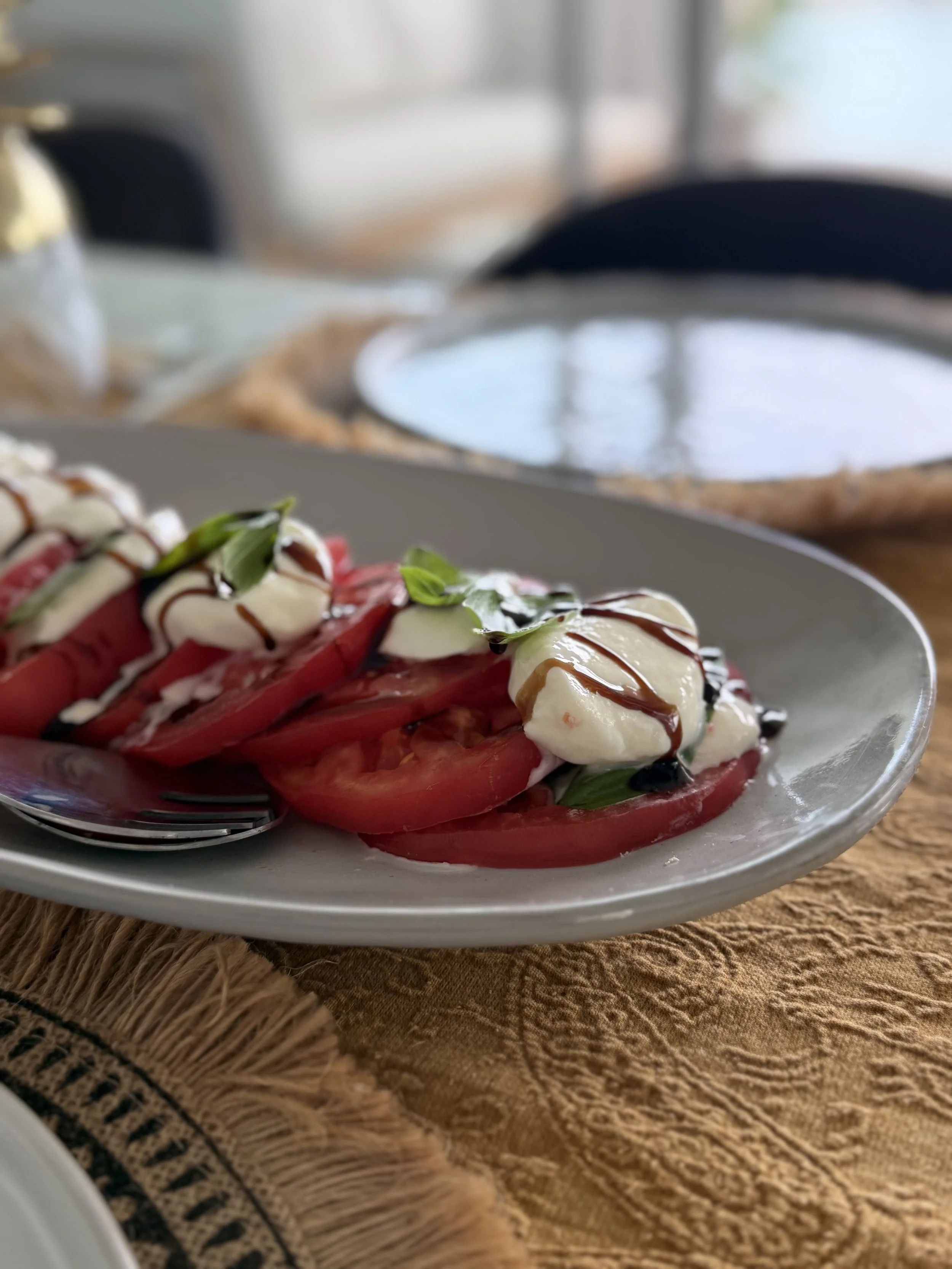 Tomatoes on platter.jpeg