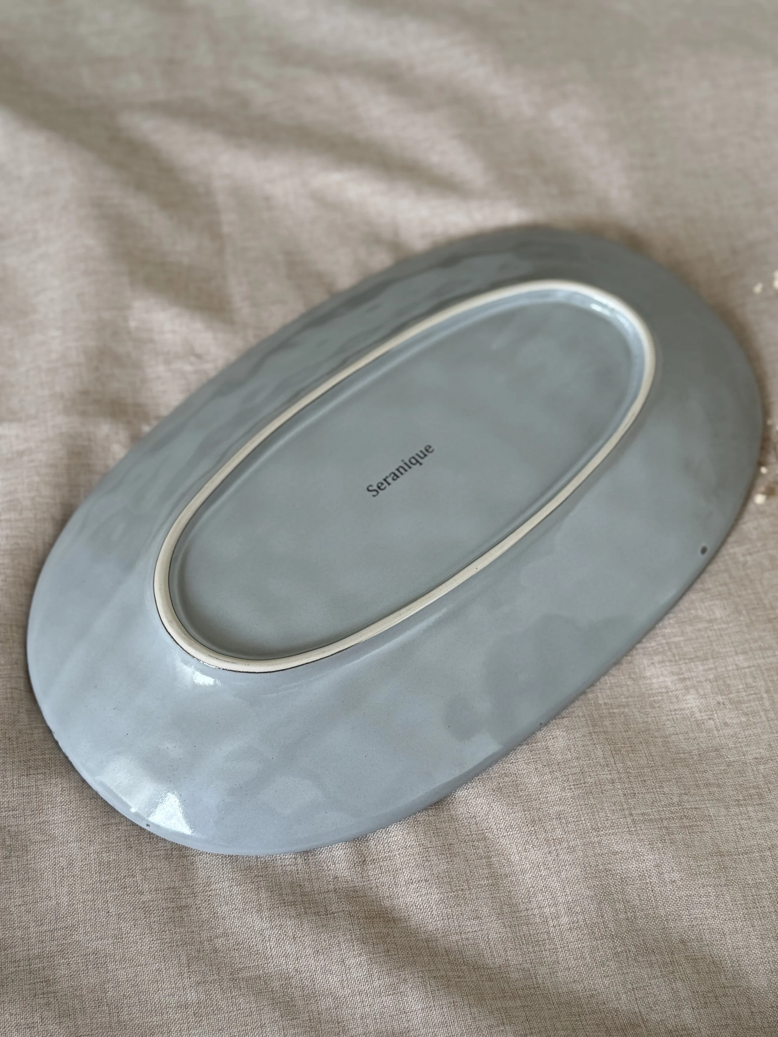Seranique platter back.jpeg