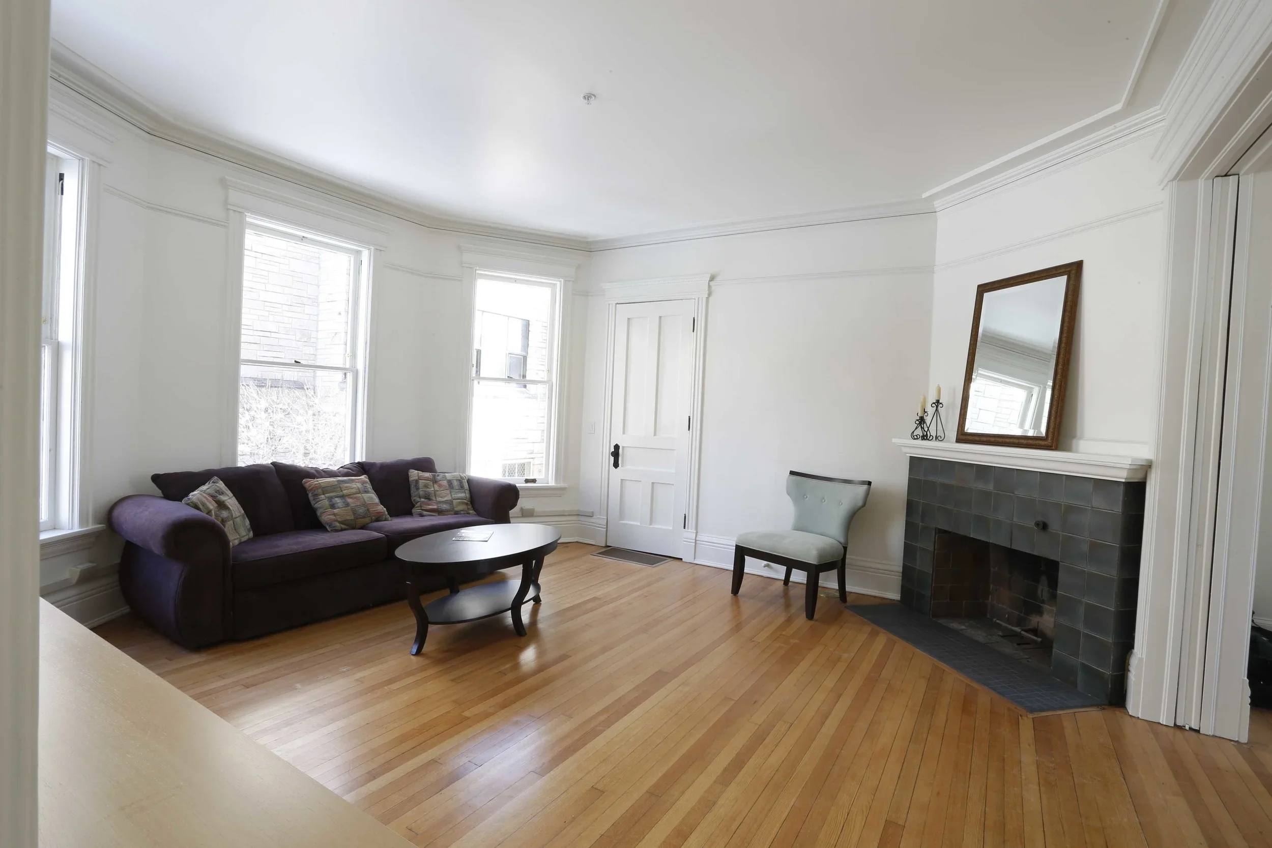 bethel living room.webp