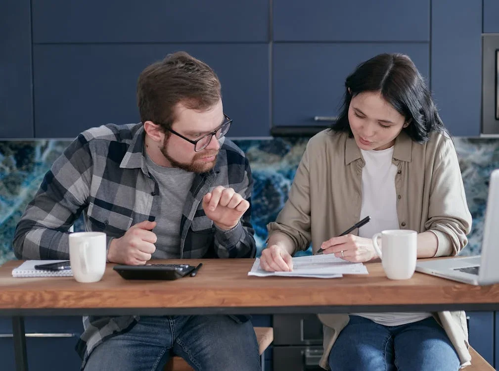 What’s the Difference Between a Will and a Living Will?