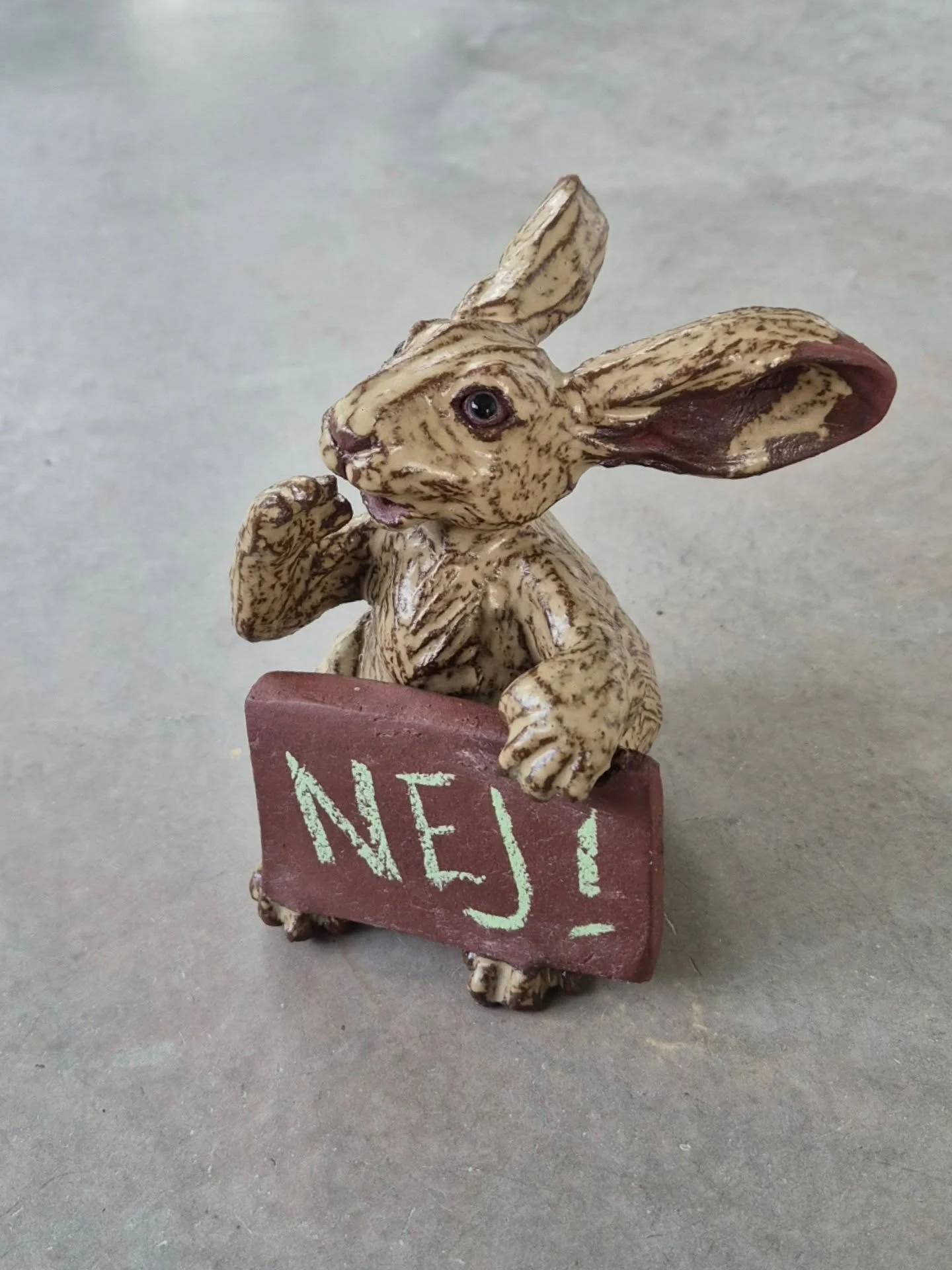 Under helgens konstrunda samlade jag och @ivarhedenskog in 9080:- till @lakareutangranser kul tycker vi, i allt det sorgliga som händer i världen och såklart en droppe i havet osv. Men ändå ✌️ Tack alla ni som bidrog! ❤️