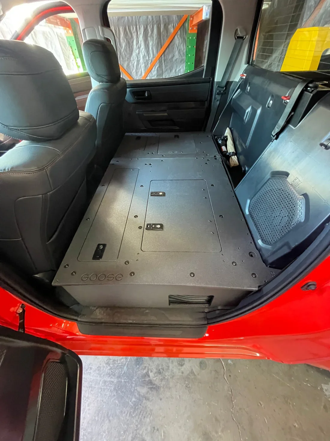 toyota-tundra-2022-present-3rd-gen-crewmax-second-row-seat-delete-plate-system-570176.webp