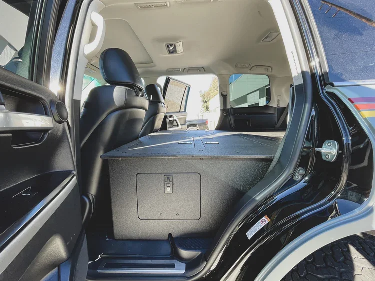 stealth-sleep-and-storage-package-for-the-toyota-land-cruiser-2008-2021-200-series-907697.webp