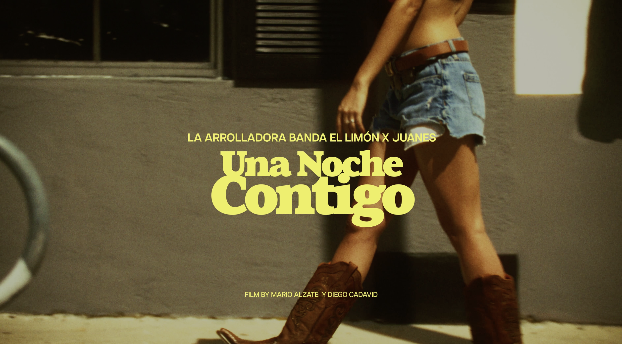 Juanes, La Arrolladora Banda El Limón De René Camacho - Una Noche Contigo